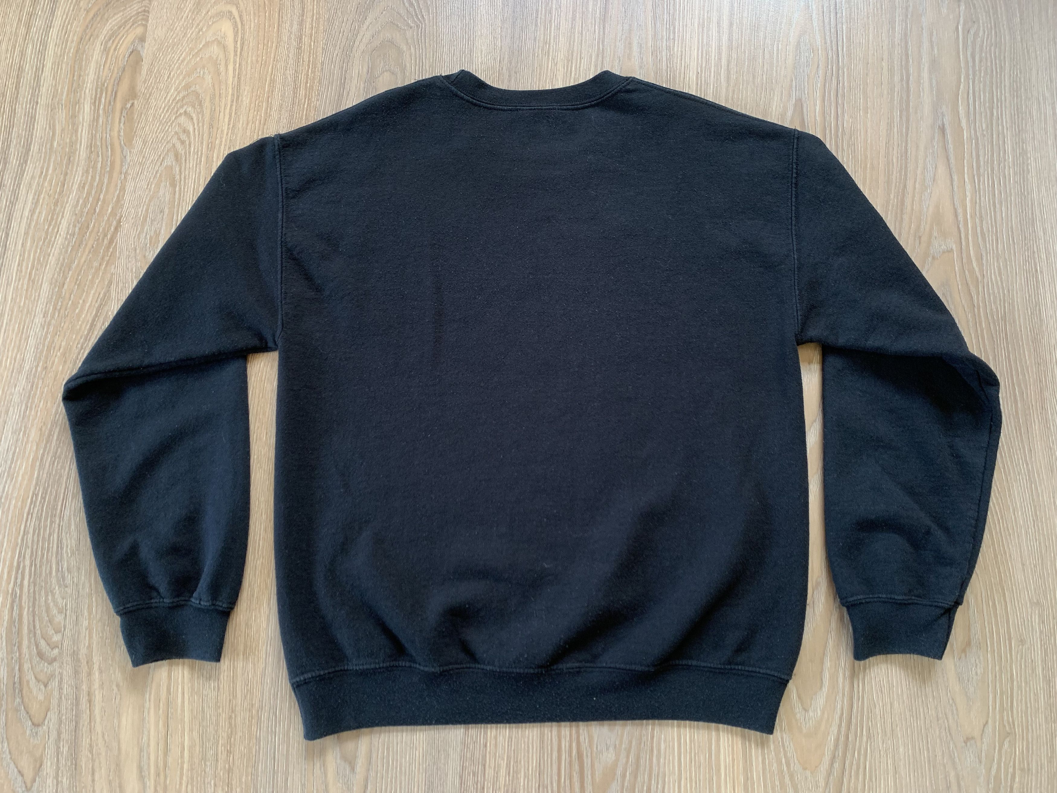 Gildan Vintage Asking Alexandria Christmas Parody Sweatshirt Size US M / EU 48-50 / 2 - 3 Thumbnail
