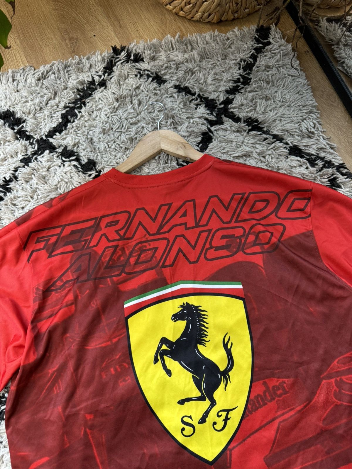 Ferrari Ferarri big logo t-shirt Size US XL / EU 56 / 4 - 5 Thumbnail