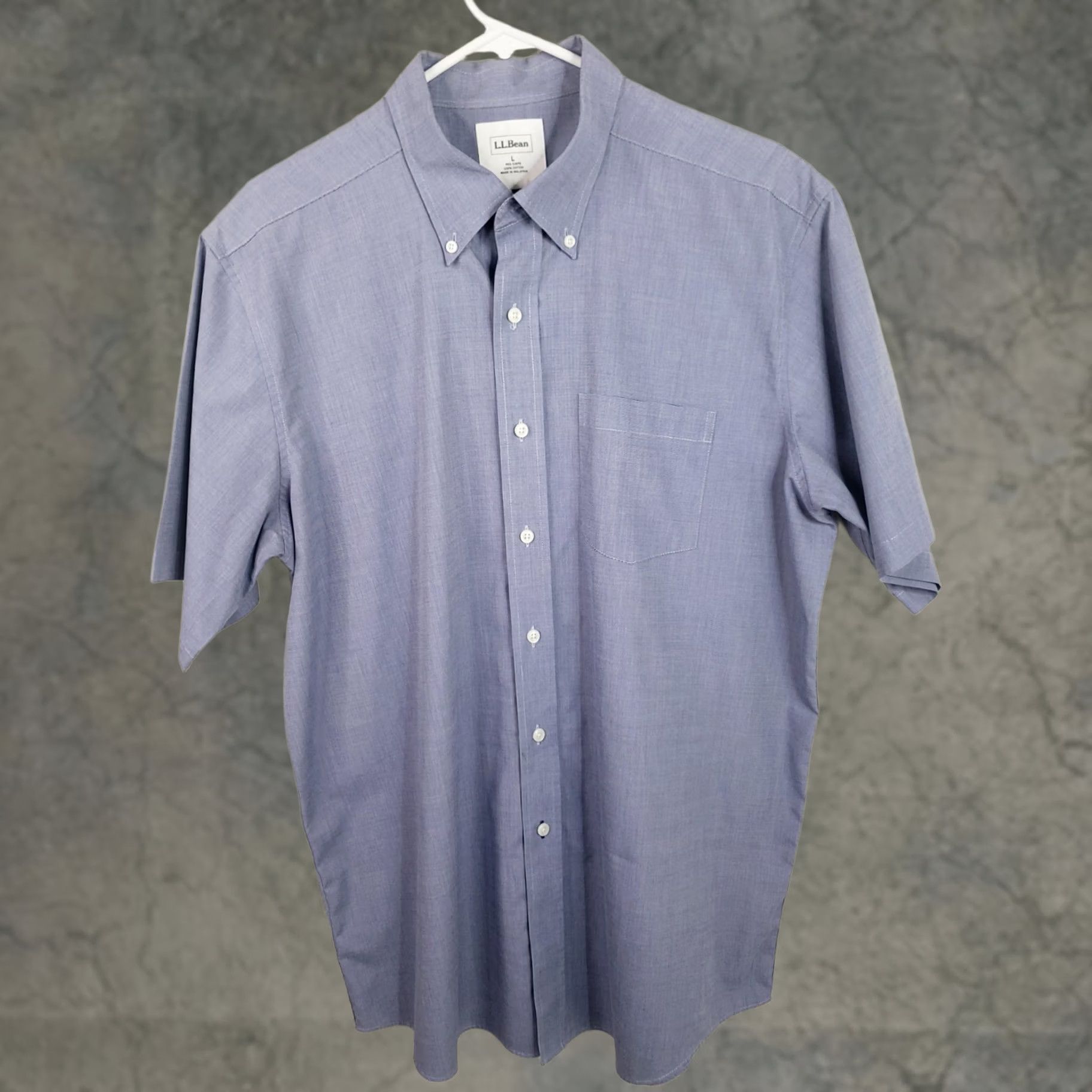 Vintage L.L. Bean Button Down Shirt Casual Short Sleeve Men's L Blue, Regular Fit, Solid, Button Front, Cotton Blend Size US L / EU 52-54 / 3 - 1 Thumbnail