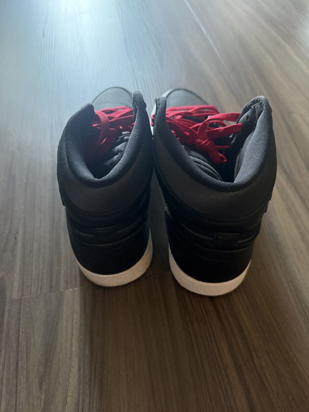 Nike Nike Air Jordan 1 Mid Black Gym Red Size 12 Men’s Sneakers Size US 12 / EU 45 - 3 Thumbnail