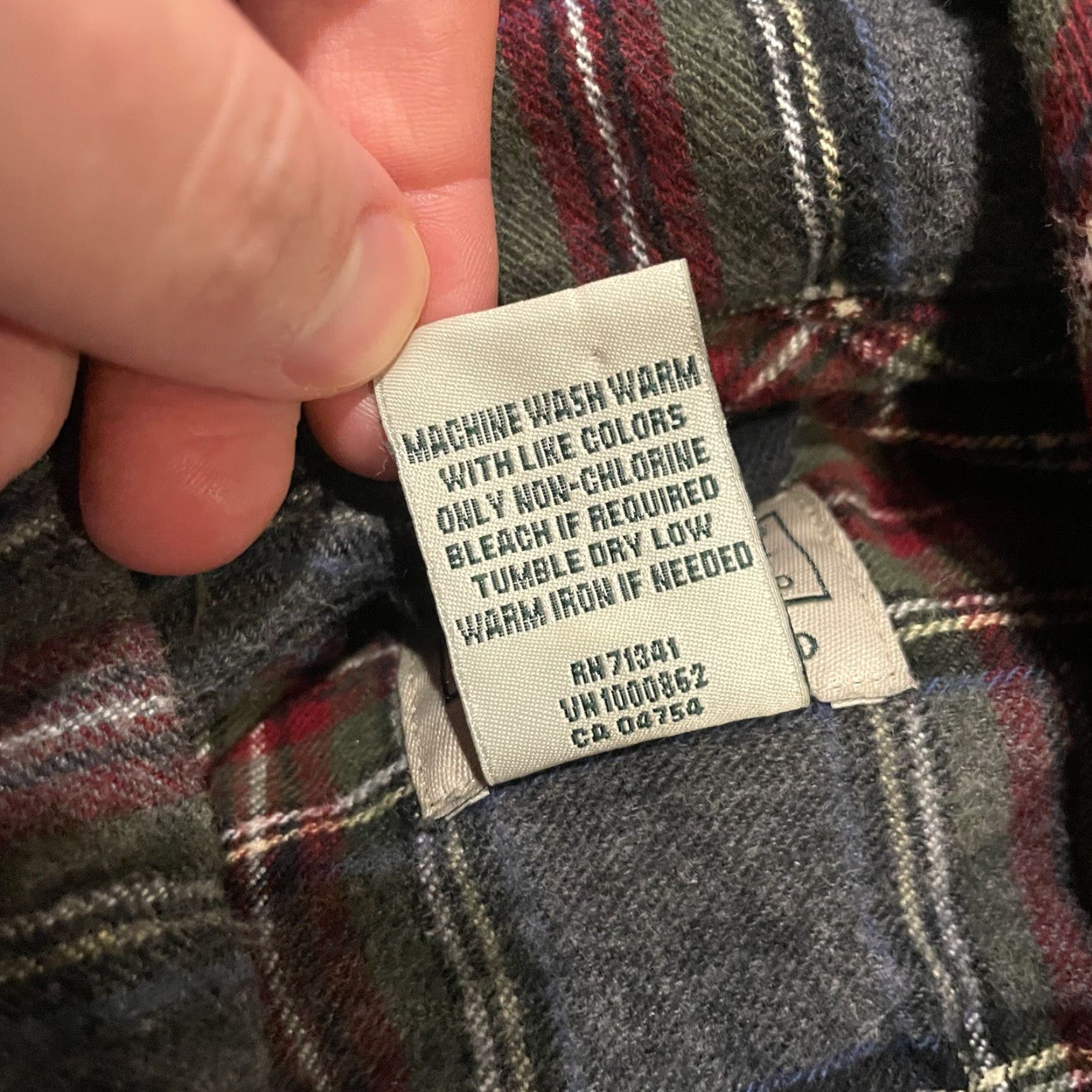 Vintage LL Bean Hooded Flannel Shirt Mens M Gray Plaid Snap Down Slightly Fitted Hoodie Sweatshirt Button-Up Crew Neck Pockets Logo Size US M / EU 48-50 / 2 - 5 Thumbnail