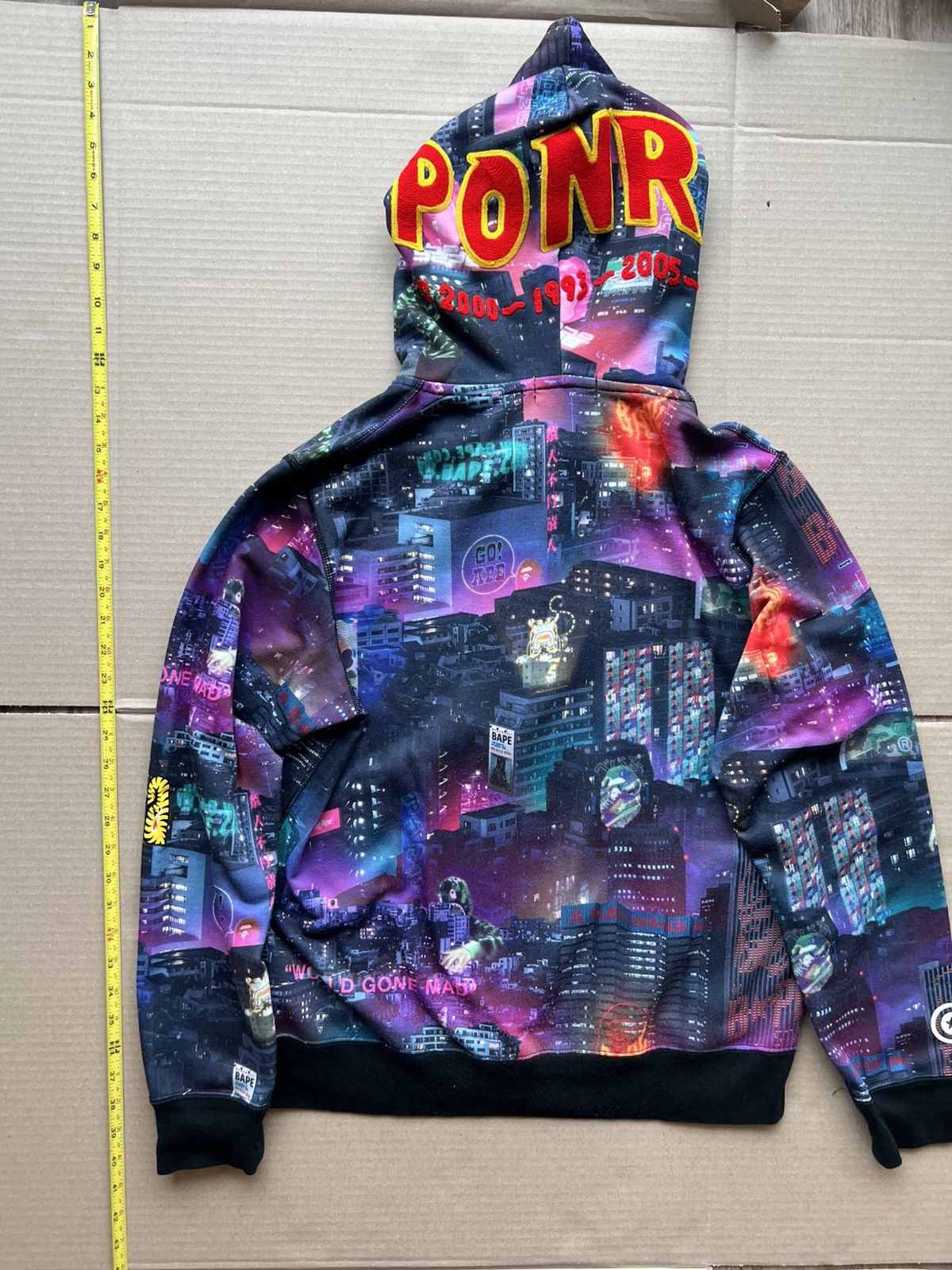 Bape Bape Neon Tokyo Shark Zip Hoodie Size US L / EU 52-54 / 3 - 12 Thumbnail