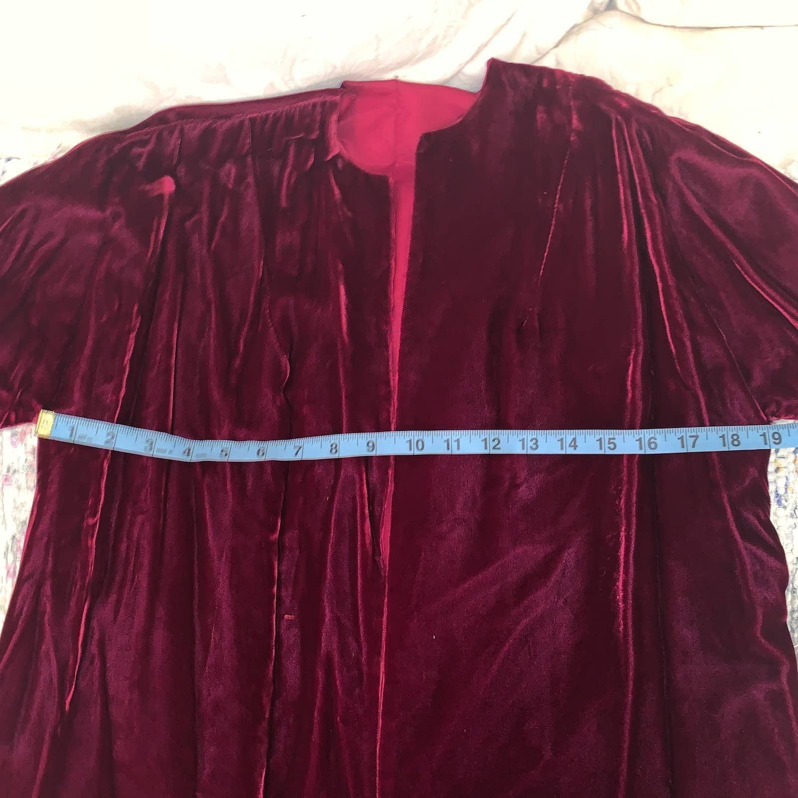 Vintage VINTAGE BURGUNDY VELVET OPERA COAT Size ONE SIZE - 4 Thumbnail