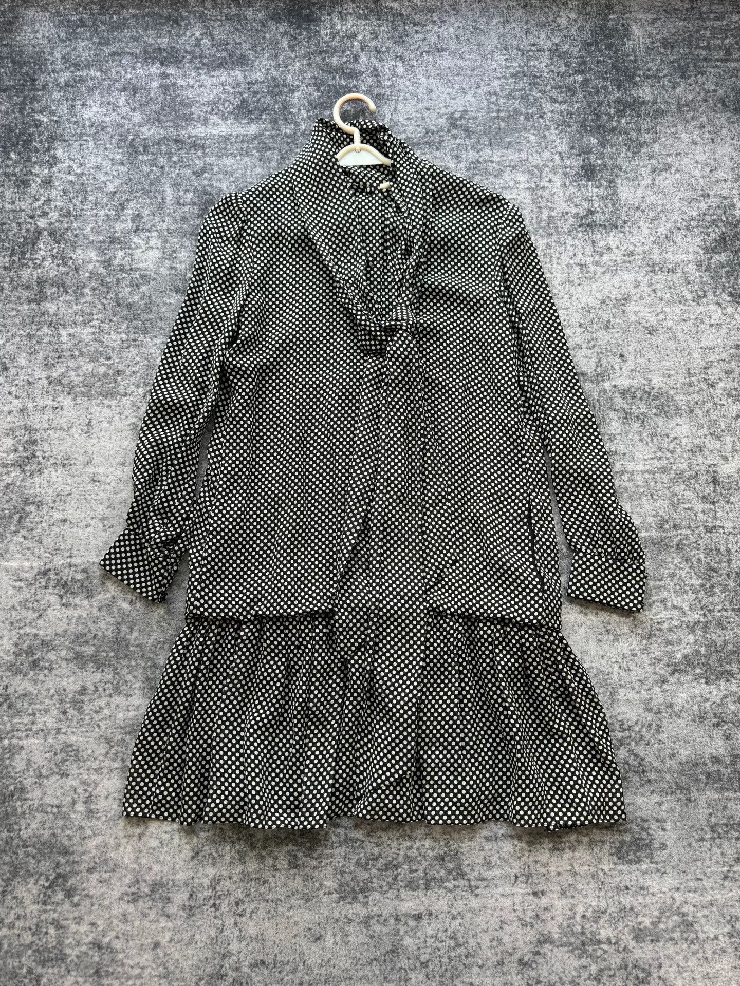 Celine celine polka dot silk shirt dress Size XS / US 0-2 / IT 36-38 - 1 Thumbnail
