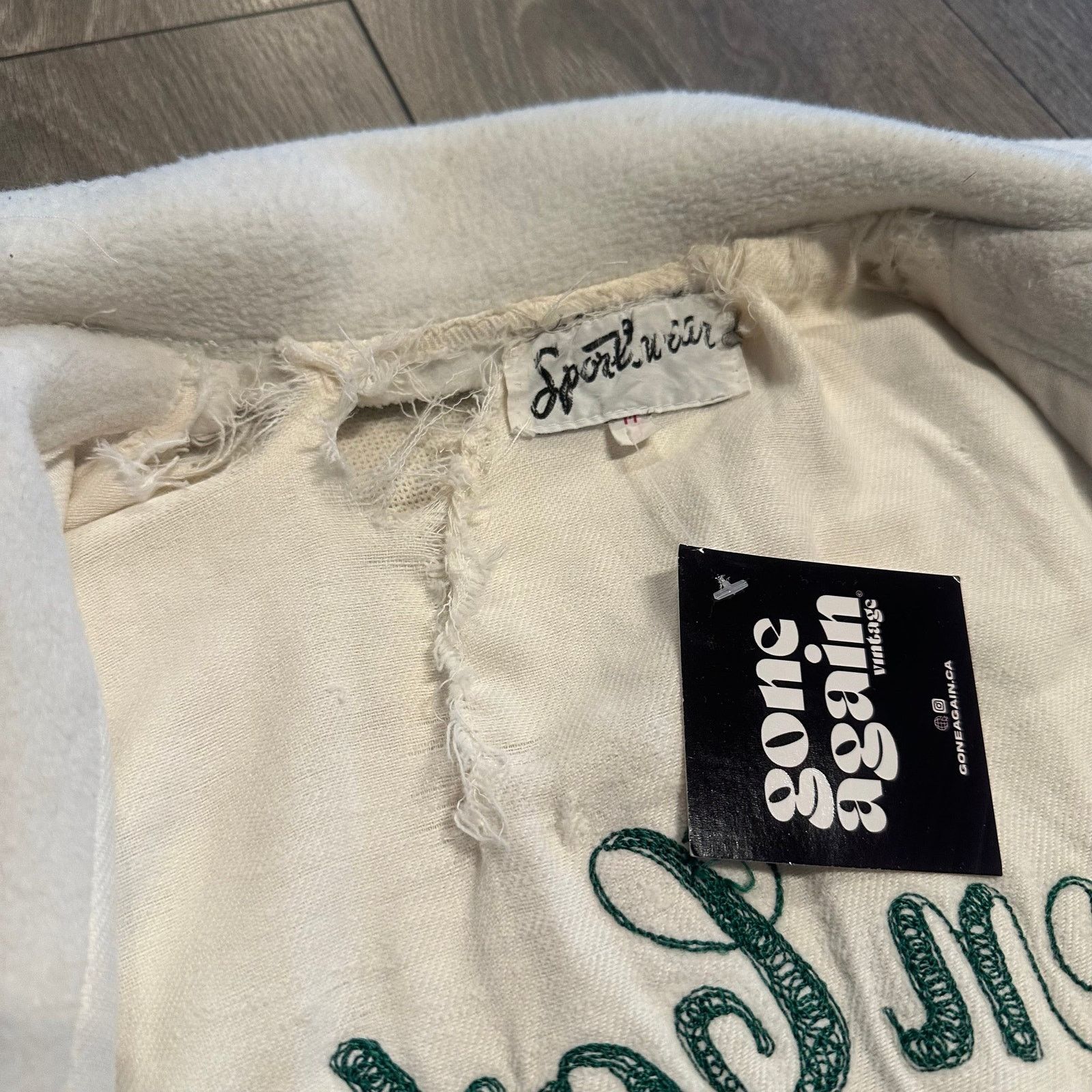 Vintage Vintage Camden Catholic Heavy Fleece Varsity Jacket M Size US M / EU 48-50 / 2 - 8 Thumbnail