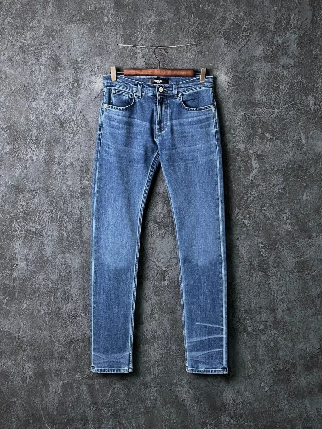 Versace Versace Denim Embroidered Blue Denim Jeans 30 Men Size US 30 / EU 46 - 1 Thumbnail