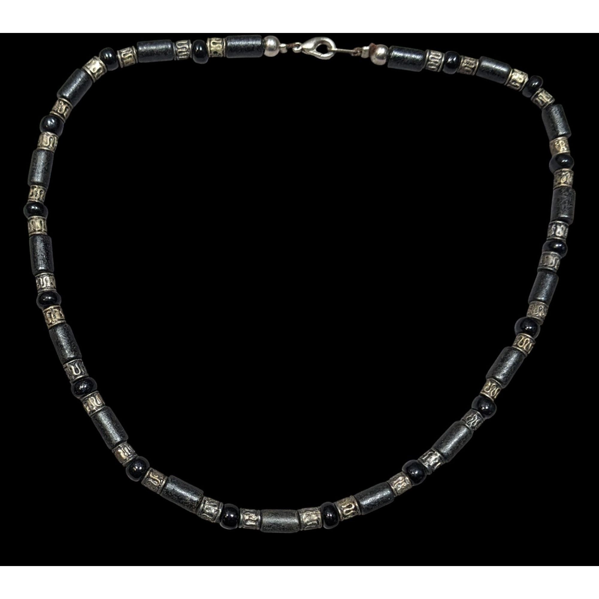 Other Vintage 90s Black And Silver Tone Beaded Necklace Size ONE SIZE - 1 Thumbnail