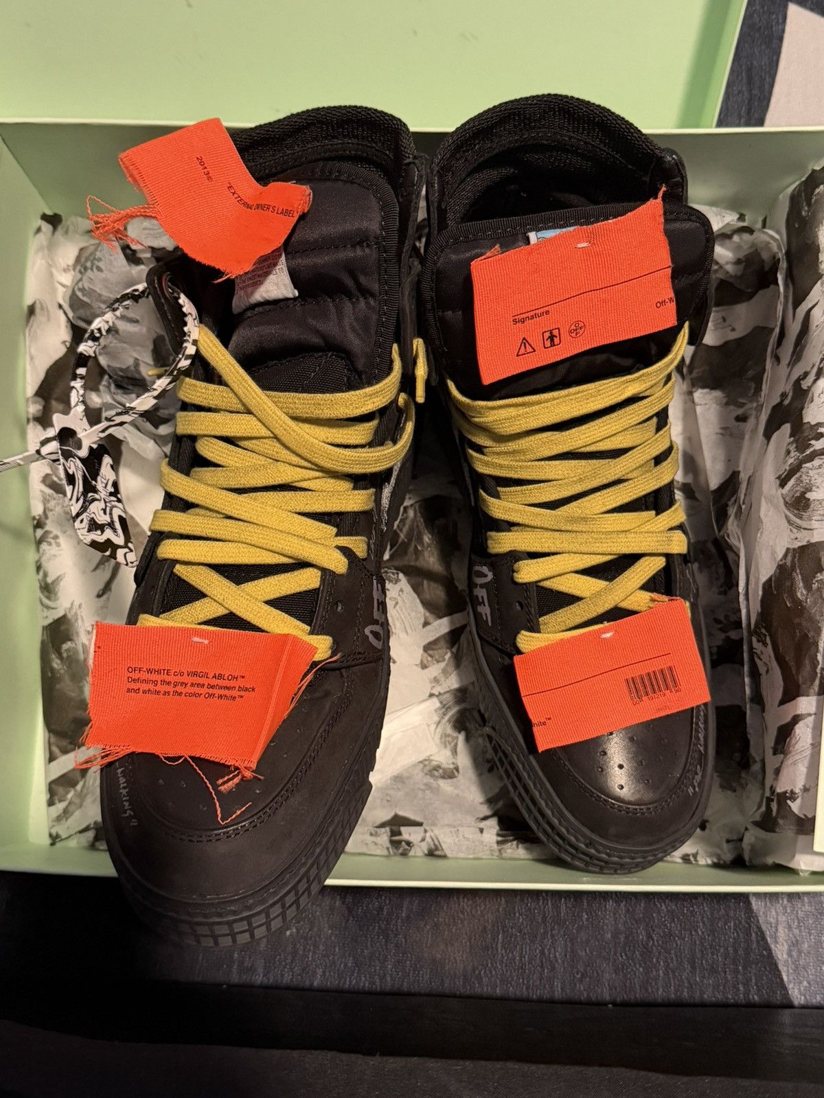 Off-White Off-white mens size 8 Size US 8 / EU 41 - 4 Thumbnail