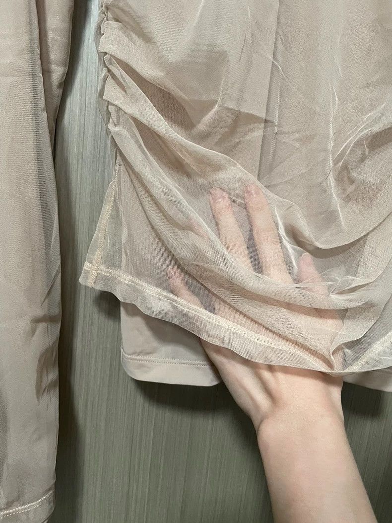 HELMUT LANG Skin-colored long sleeves