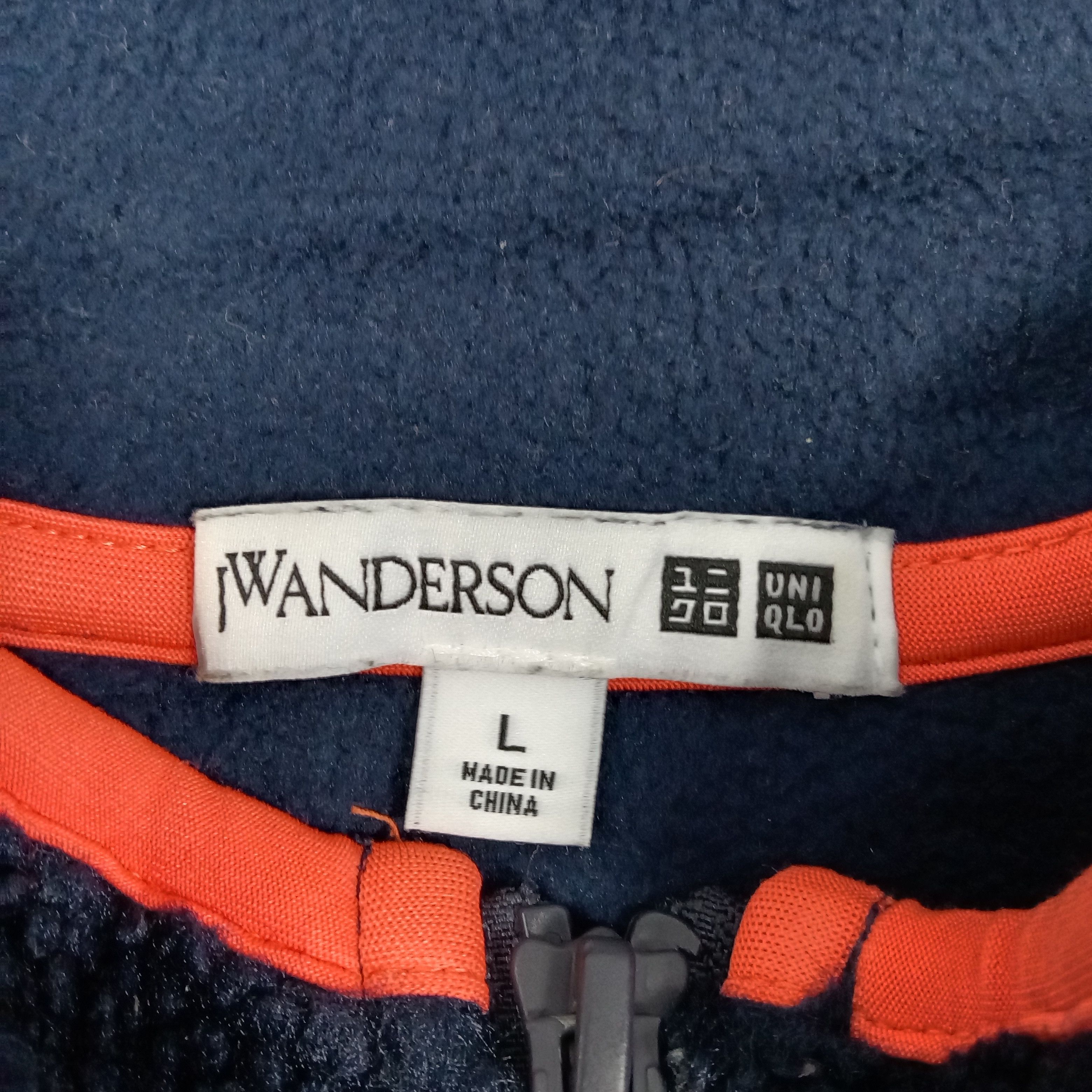 Vintage J.W.Anderson X Uniqlo Japanese Sherpa Hoodies Size US L / EU 52-54 / 3 - 4 Thumbnail
