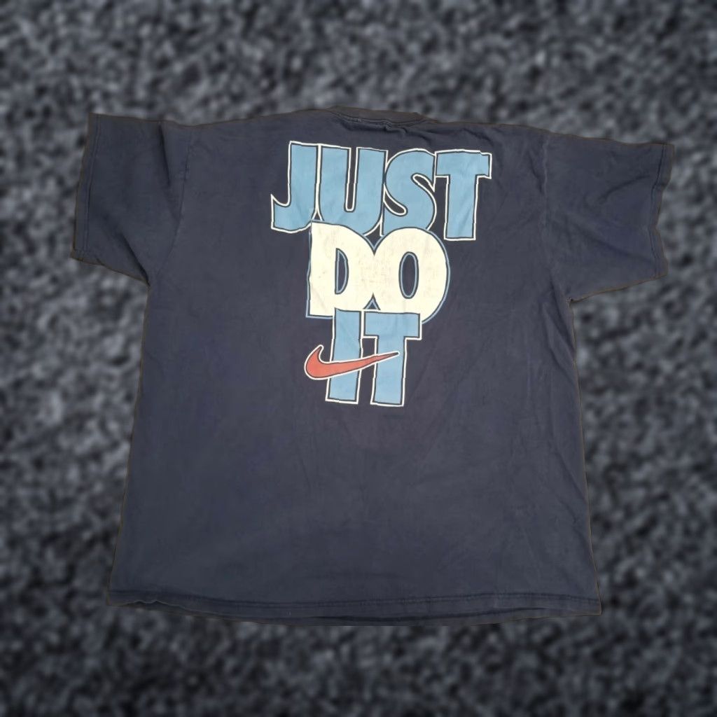 Jordan Brand VINTAGE Nike T-Shirt Men 2XL Double-Sided 90s White Tag USA Made Cotton Mens Size US XXL / EU 58 / 5 - 1 Thumbnail