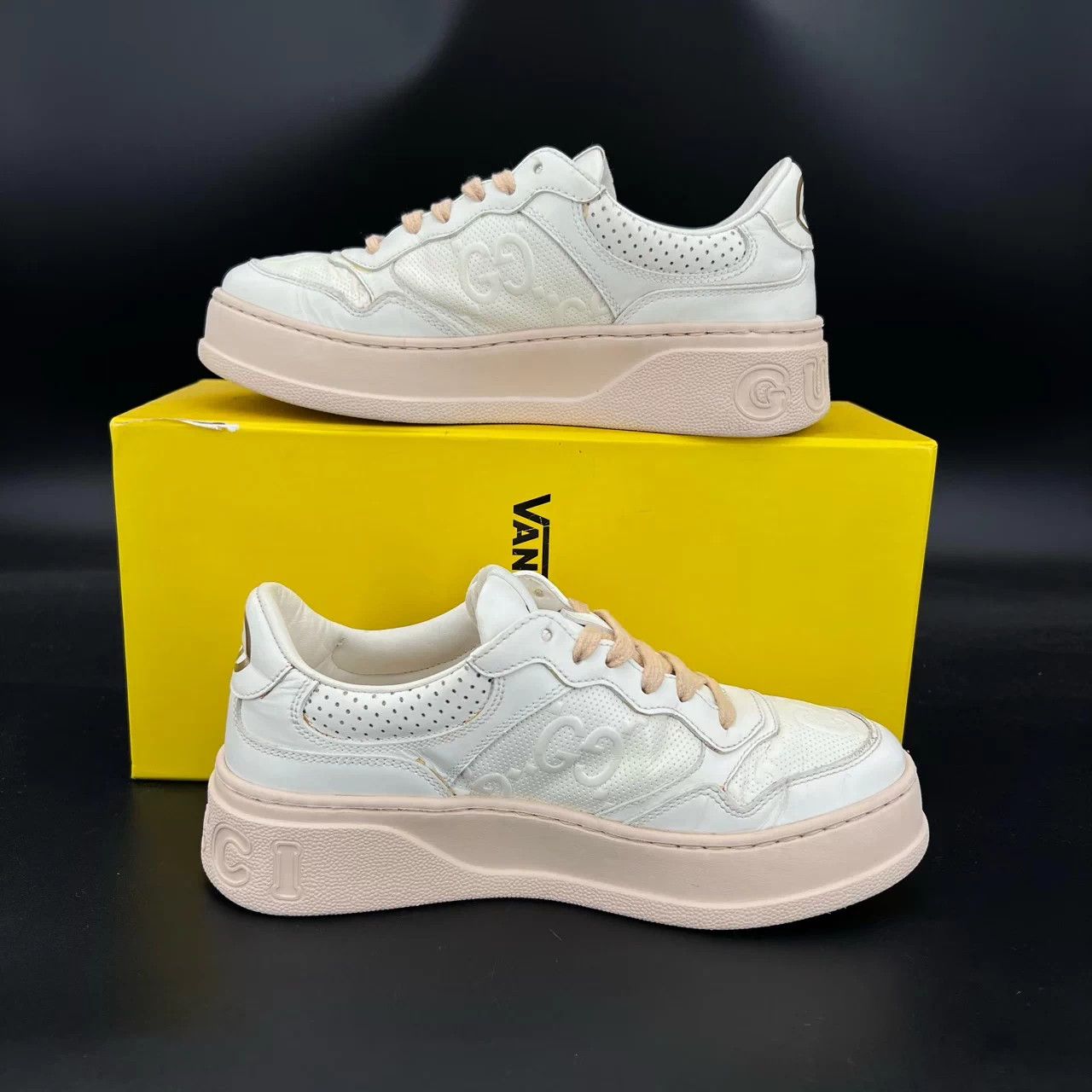 Gucci Gucci Rhyton White & Brown Sneakers Women's 36.5 Size US 6.5 / IT 36.5 - 2 Thumbnail