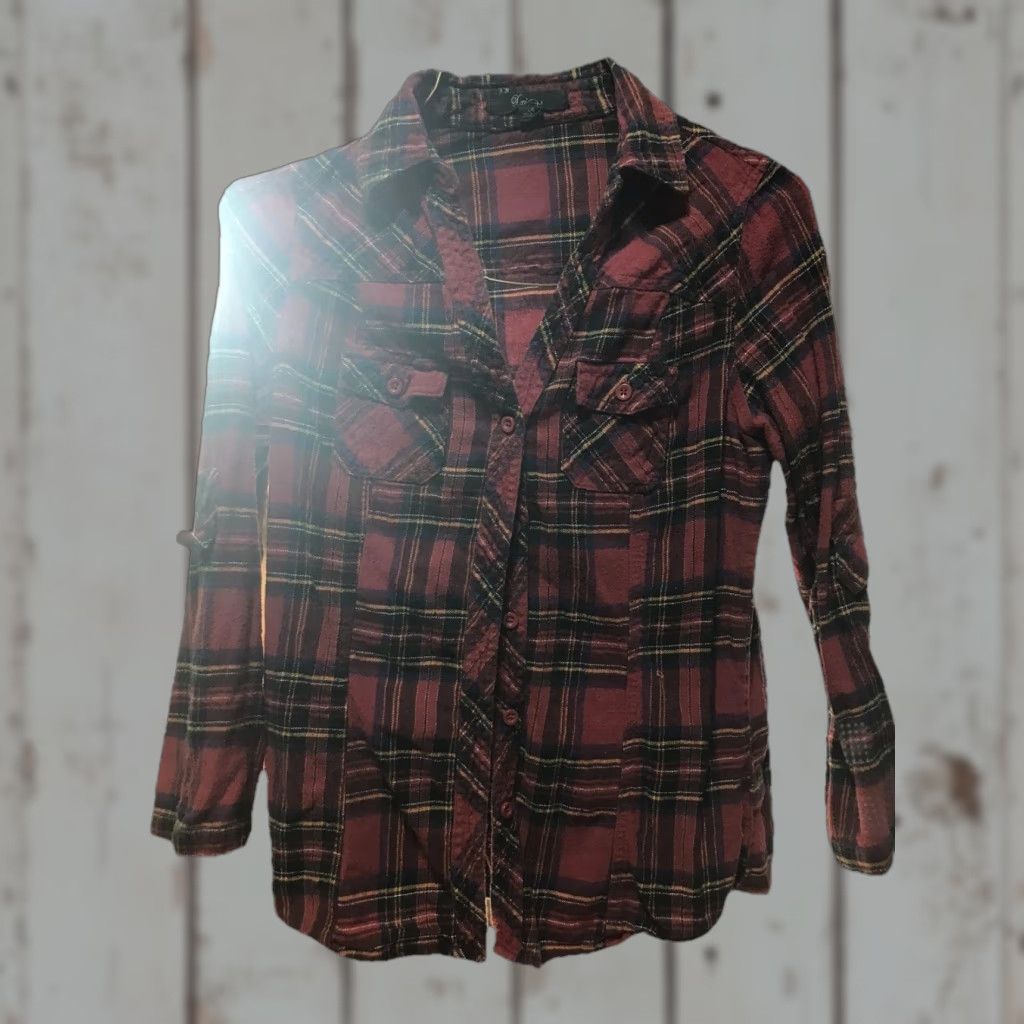 Vintage VINTAGE XXI Women’s Flannel Shirt 3/4 Sleeve Plaid Button-Up Size Large Red Black Blue Yellow White Size L / US 10 / IT 46 - 1 Thumbnail