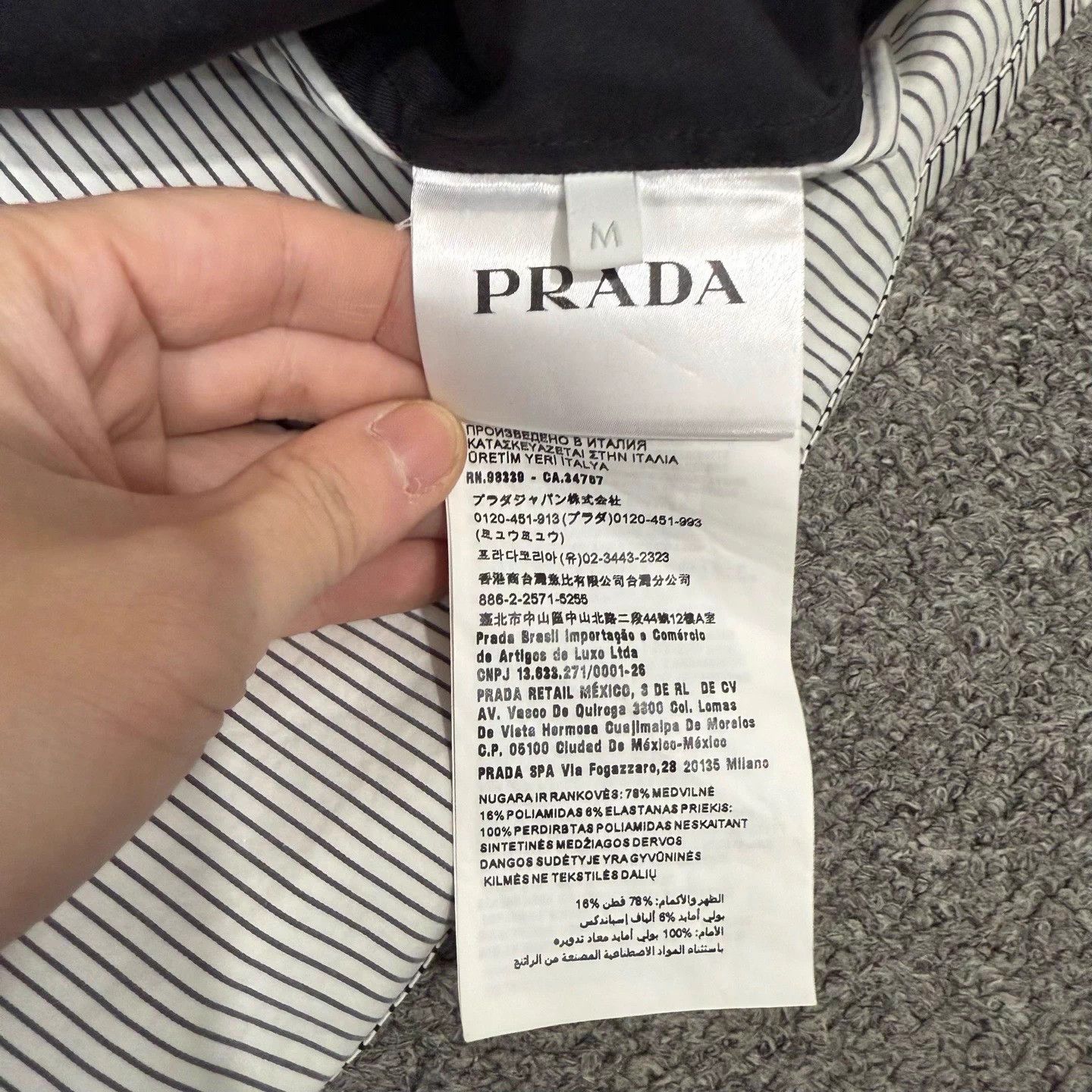 Prada Prada Nylon Triangle Logo Short-Sleeve Shirt M New Size US M / EU 48-50 / 2 - 4 Thumbnail