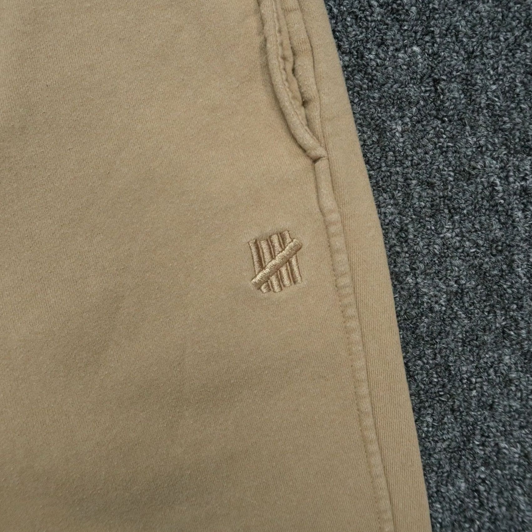 Undefeated UNDFTD Pants Mens M Brown Jogger Tapered French Terry Undefeated Size US 31 - 4 Thumbnail