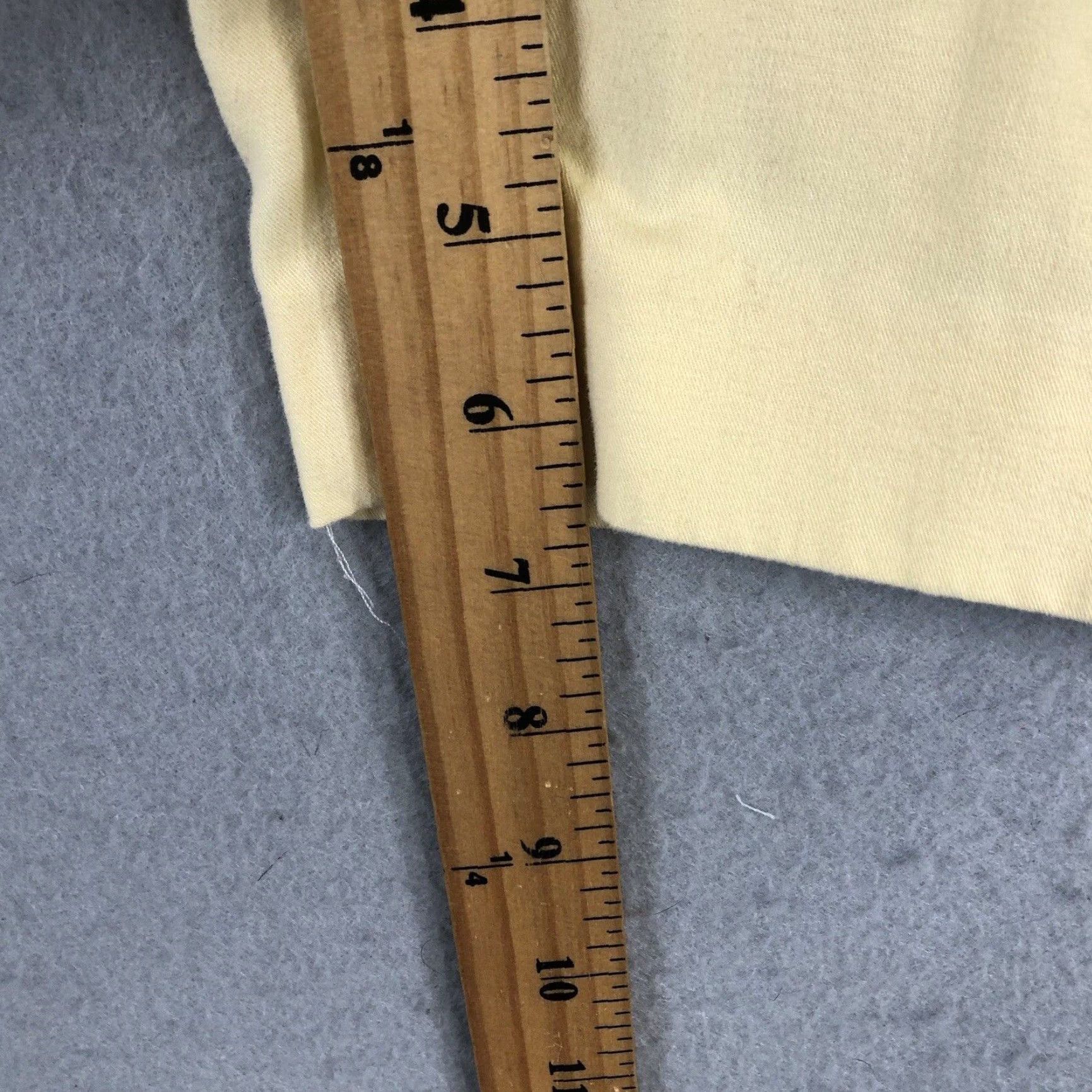 Ralph Lauren Ralph Lauren Golf Shorts Womens 10 Pale Yellow 100% Cotton Chino 5-Pocket Classic Waist 31in Lightweight Breathable Vintage Preppy Casual Size 32" / US 10 / IT 46 - 7 Thumbnail