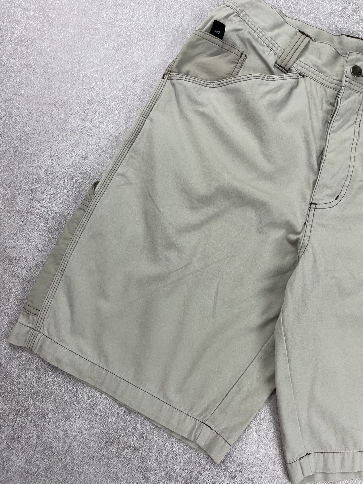 Nike × Nike ACG × Vintage Vintage Nike Acg Multi-Pocket Cargo Shorts Size 30 Size US 30 / EU 46 - 4 Thumbnail