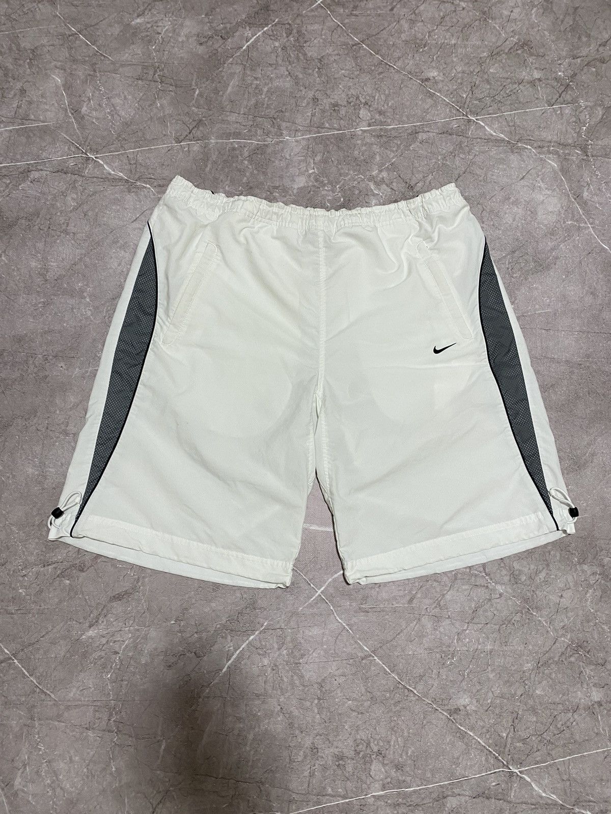 Nike × Vintage Vintage Y2K Nike Mini Swoosh Drill Baggy Oversized Shorts Size US 34 / EU 50 - 2 Thumbnail