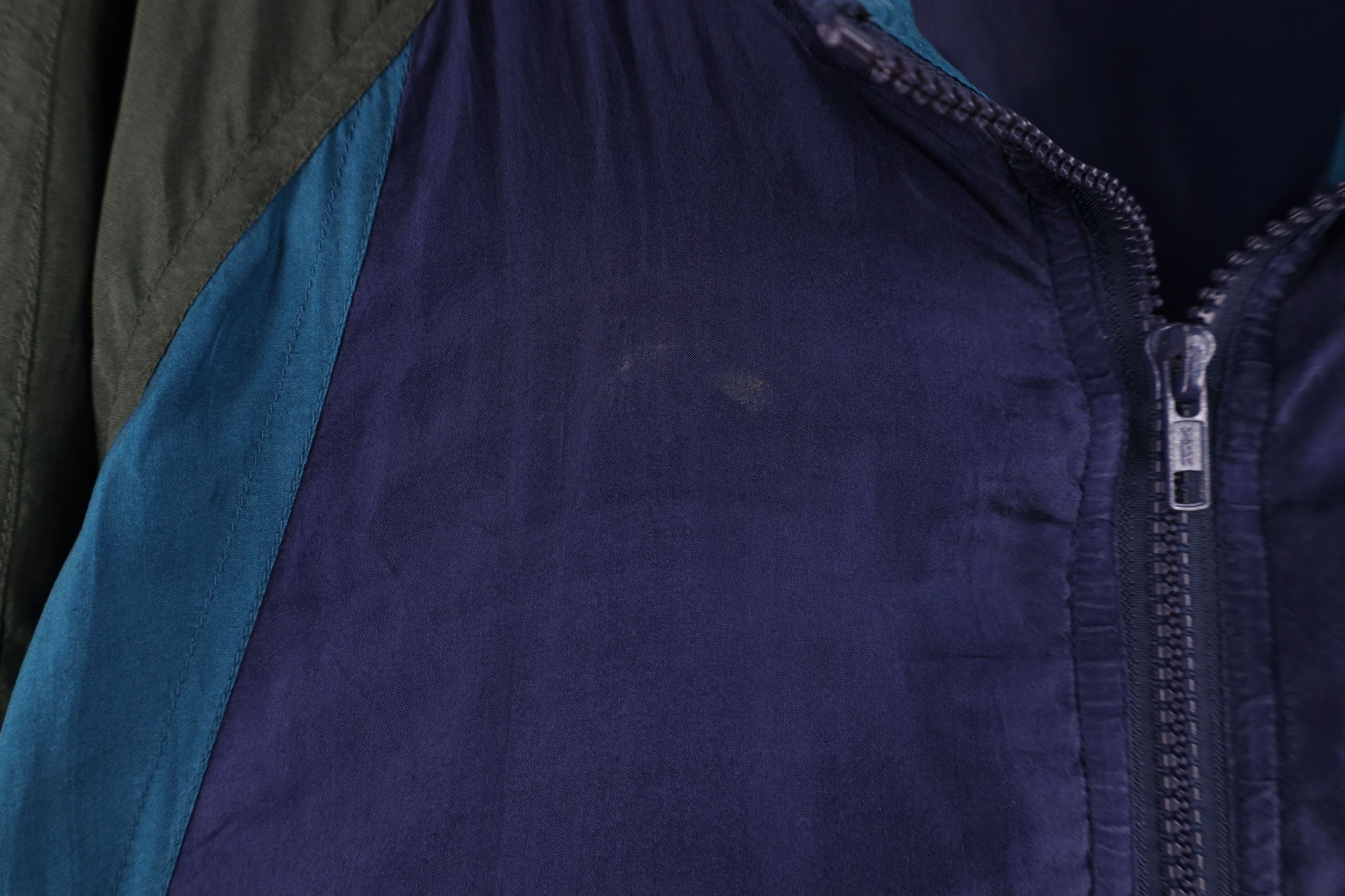 Vintage Vintage 90s Streetwear Block Silk Windbreaker Bomber Jacket Size M / US 6-8 / IT 42-44 - 4 Thumbnail
