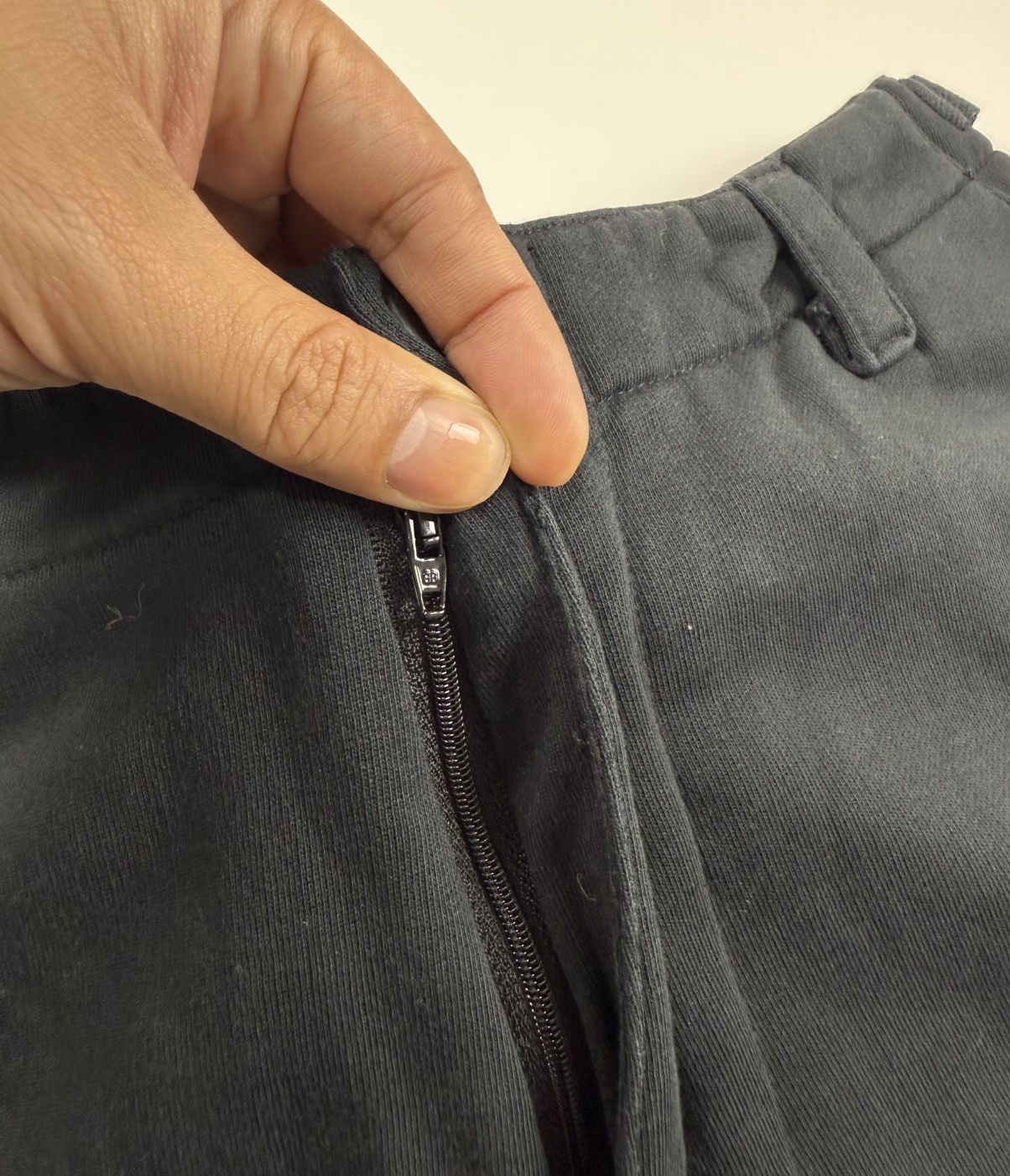 Balenciaga Balenciaga x Demna Gvasalia S/S’22 Cargo Sweatpants Size US 32 / EU 48 - 9 Thumbnail