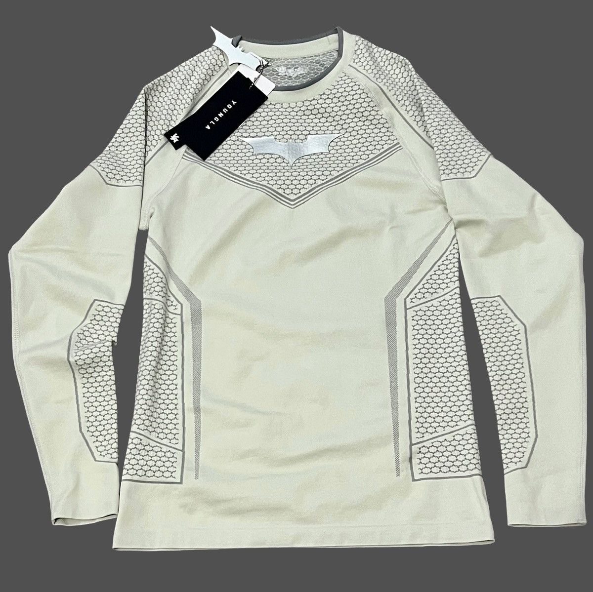 Young LA Batman Compression Long Sleeve Off White Medium