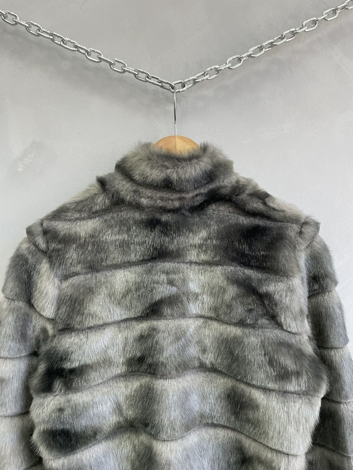 Divided Fur fuzzy bomber jacket hystericglamour style hype y2k Size S / US 4 / IT 40 - 20 Thumbnail