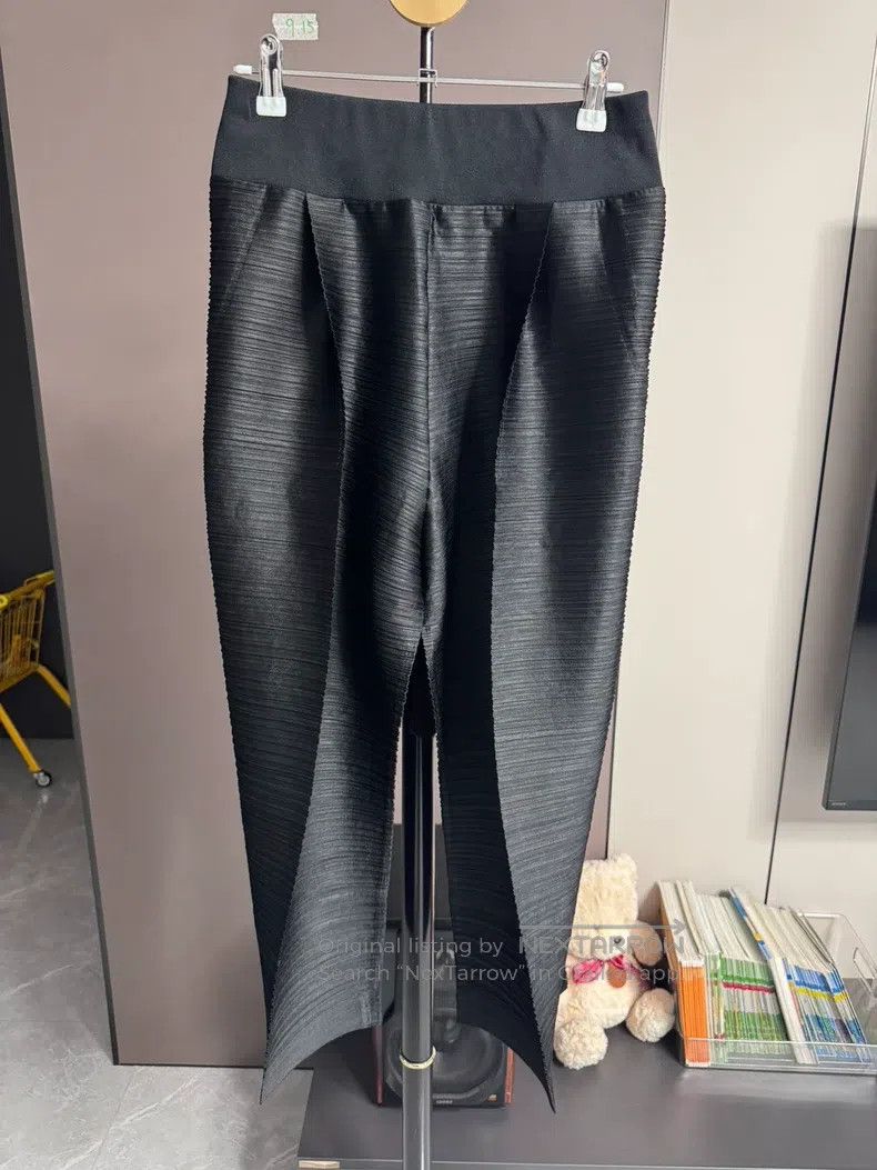 Issey Miyake Issey Miyake size:3 Dark Blue Cardigan Size 22" - 1 Thumbnail