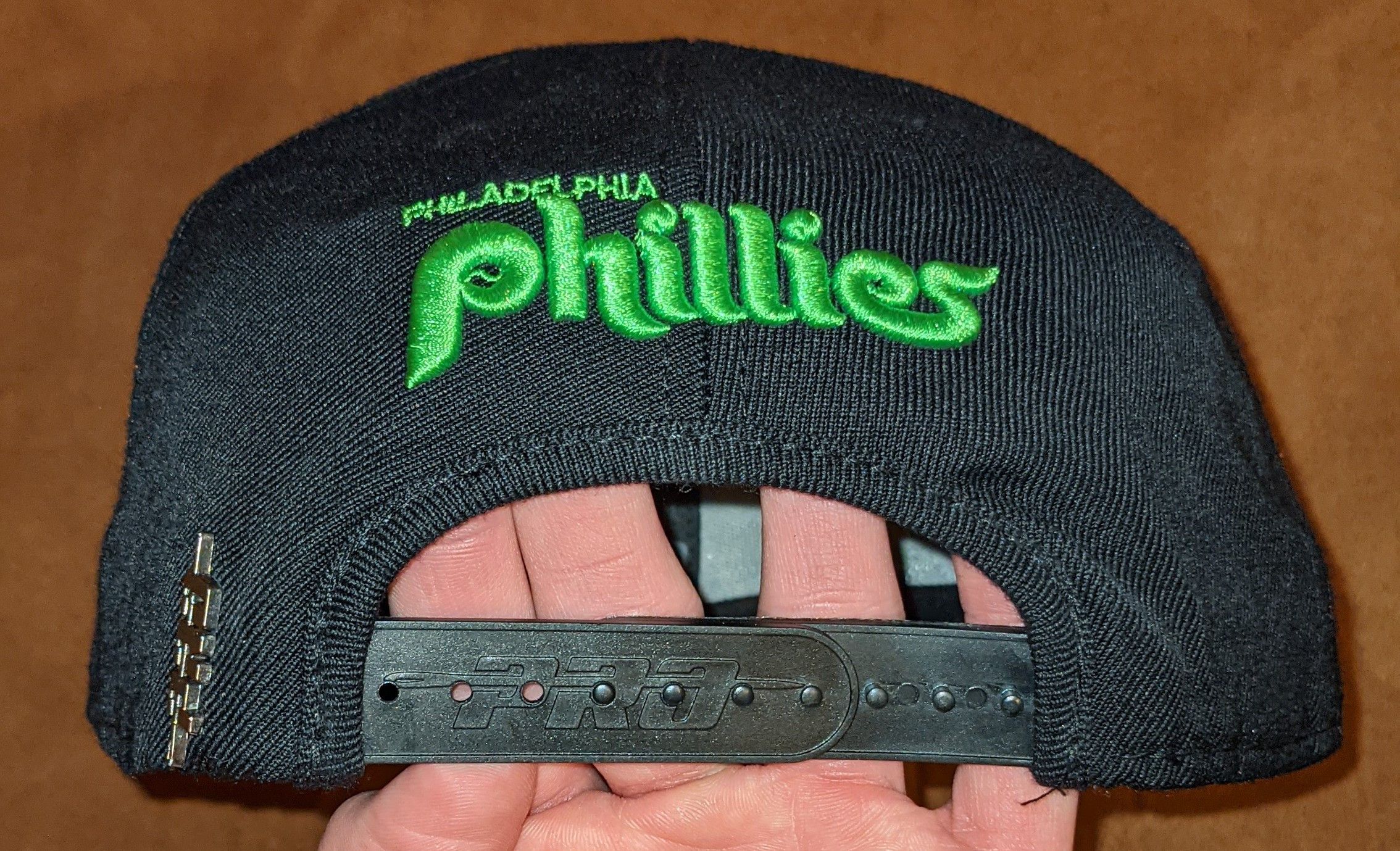 Pro Standard Philadelphia Phillies Neon Snapback Pro Standard Size ONE SIZE - 4 Thumbnail