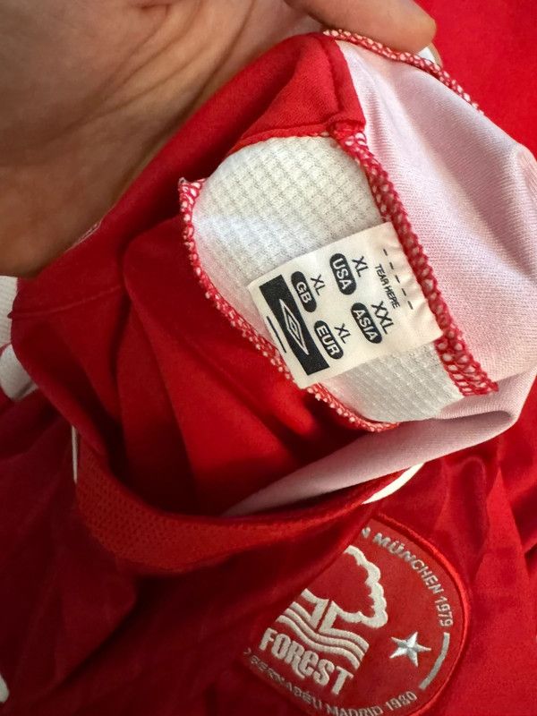 Umbro × Vintage Umbro Nottingham Forest F.C 2009-10 Home Jersey XL Size US XL / EU 56 / 4 - 3 Thumbnail