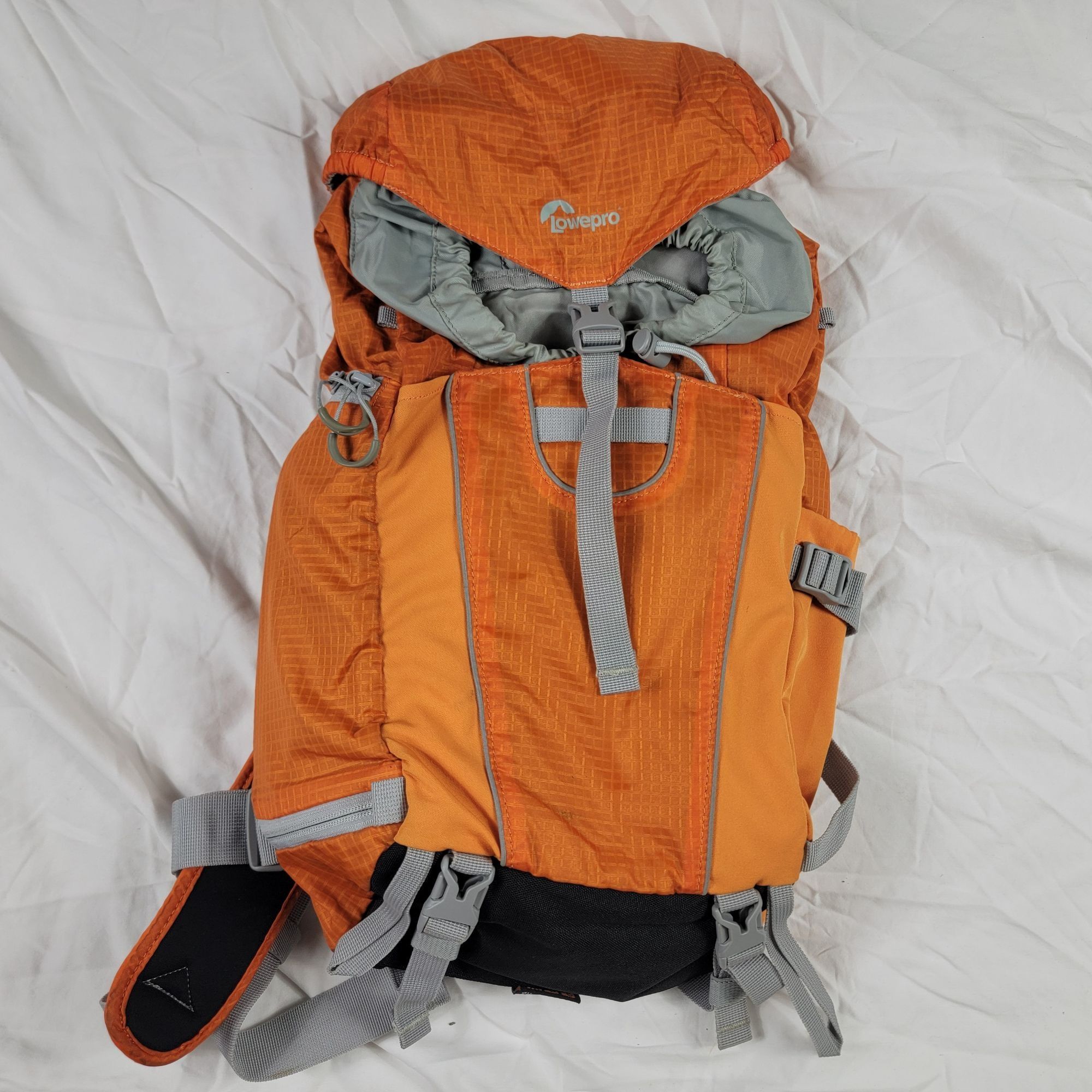 Lowepro Lowepro Photo Sport Sling 100 AW Camera Backpack Orange Gray Size ONE SIZE - 1 Thumbnail