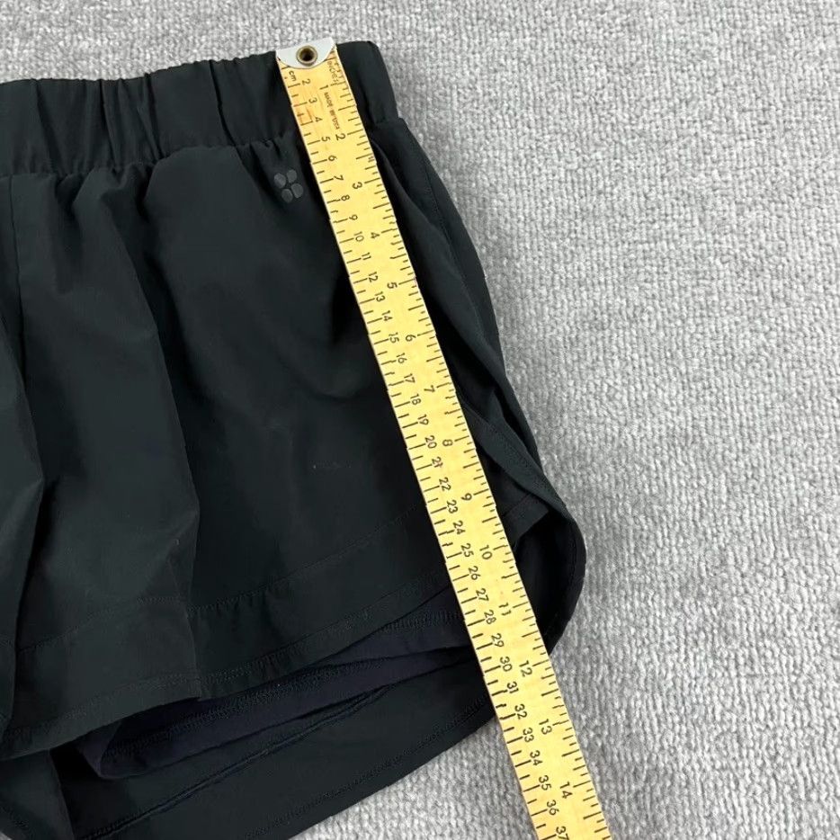 Sweaty Betty VINTAGE Sweaty Betty Shorts Womens M x 2.5" Lined Black Workout Running Pockets Gym Size 32" / US 10 / IT 46 - 5 Thumbnail
