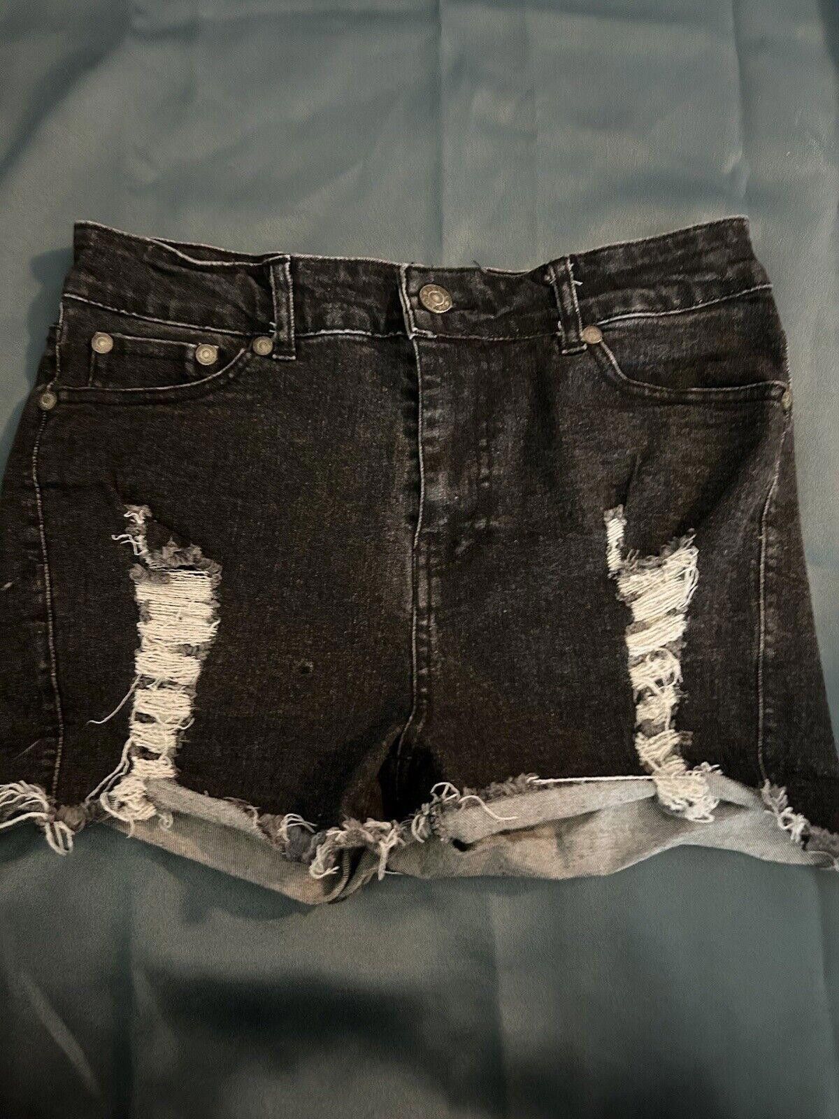 Designer Black Shorts Size Small Size 28" / US 6 / IT 42 - 1 Thumbnail