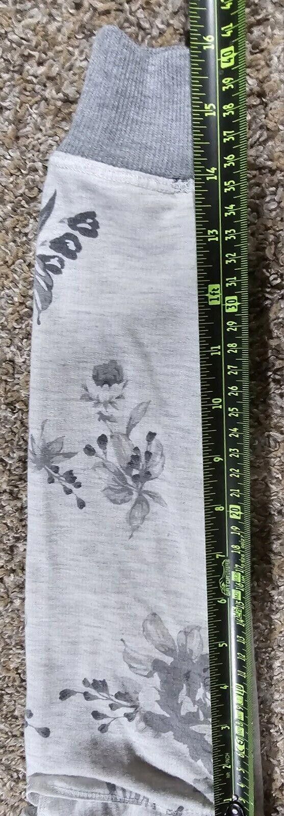 Designer Maurices floral open slit shoulder top XS gray Size XS / US 0-2 / IT 36-38 - 7 Thumbnail
