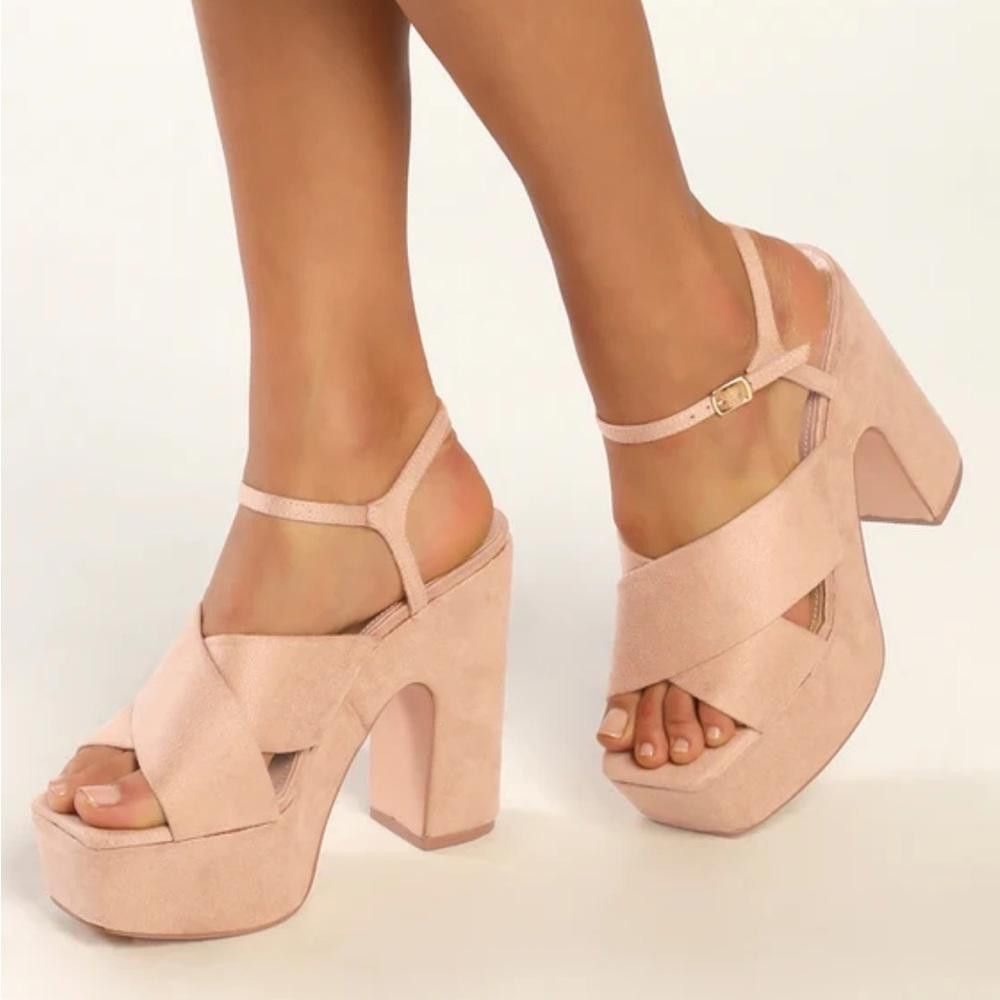 Lulus Lulus l NWT Neff Platform Heels 8 Size US 8 / IT 38 - 1 Thumbnail