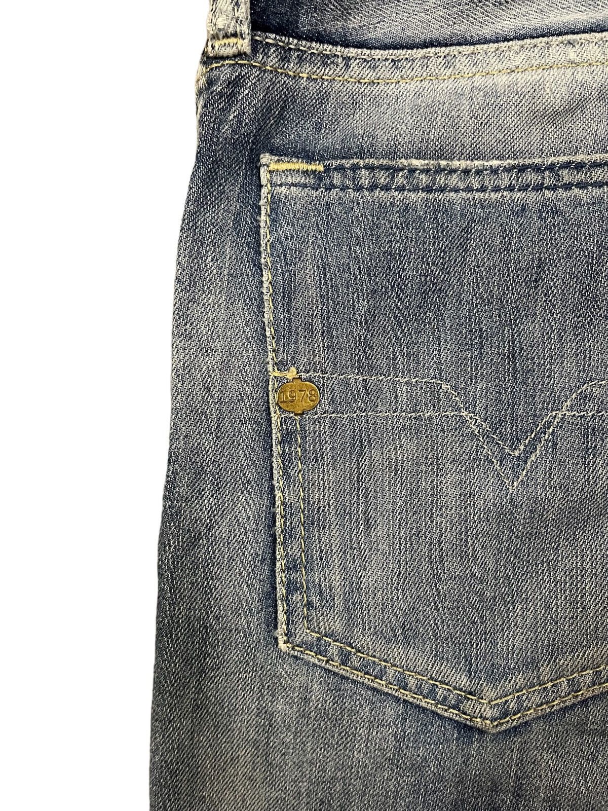 Diesel Vintage Diesel “Waykee” Regular Straight Distress Blue Jeans Size US 34 / EU 50 - 10 Thumbnail