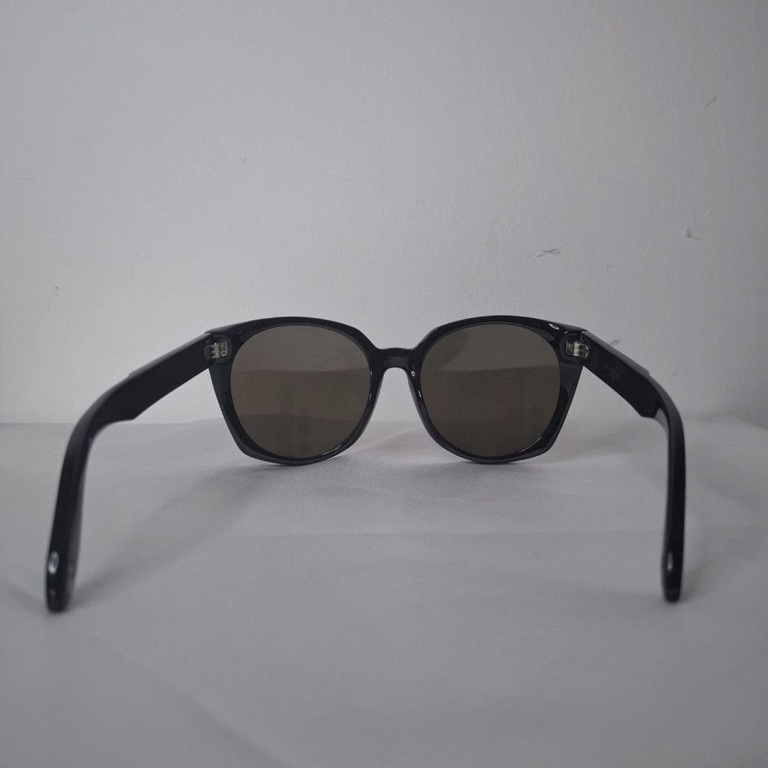 Givenchy GIVENCHY Glossy Black Grey Gradient Cateye Sunglasses Size ONE SIZE - 6 Thumbnail