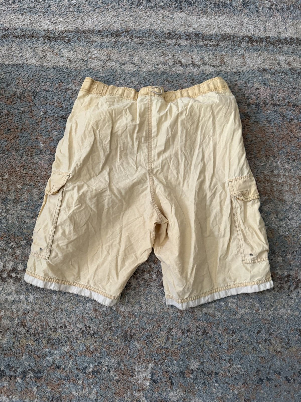 Abercrombie & Fitch VTG Abercrombie Cargo Shorts 32 Yellow Sundfaded Size US 32 / EU 48 - 7 Thumbnail