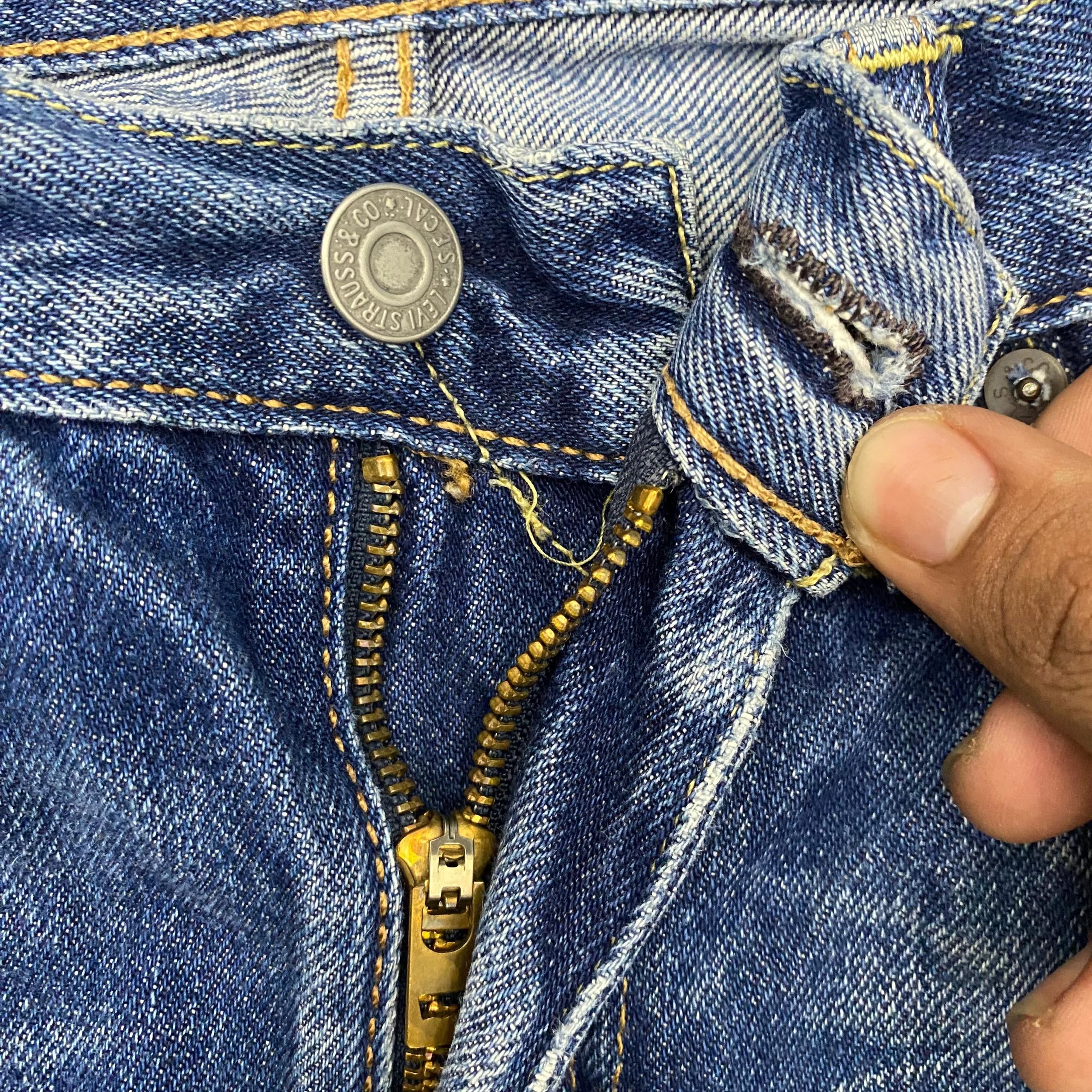 Levi's Vintage levis 511 Distressed Denim Kurt Cobain Style Size US 29 - 11 Thumbnail