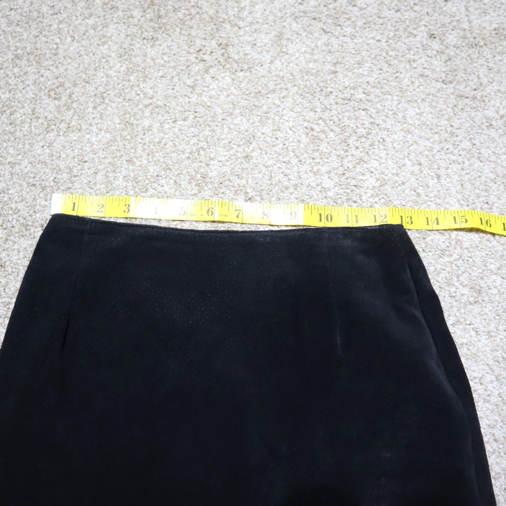 Vintage Kenar Women's Leather Skirt Knee Length Black 100% Lamb Leather All Seasons Size 4 Size 27" / US 4 / IT 40 - 7 Thumbnail