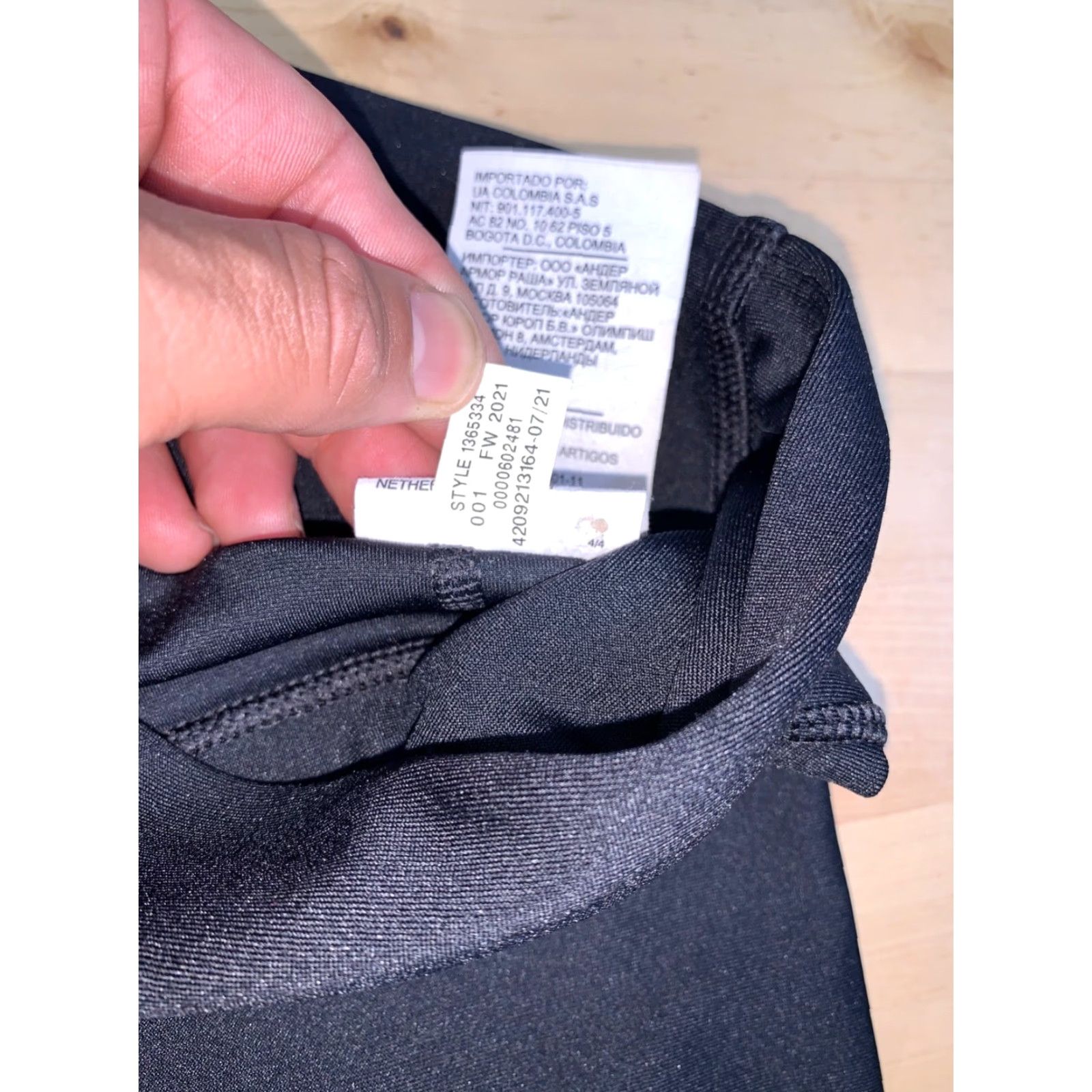 Under Armour Under armour HeatGear Leggings Womens M Black Activewear Gym Running 11772 Size 32" / US 10 / IT 46 - 4 Thumbnail