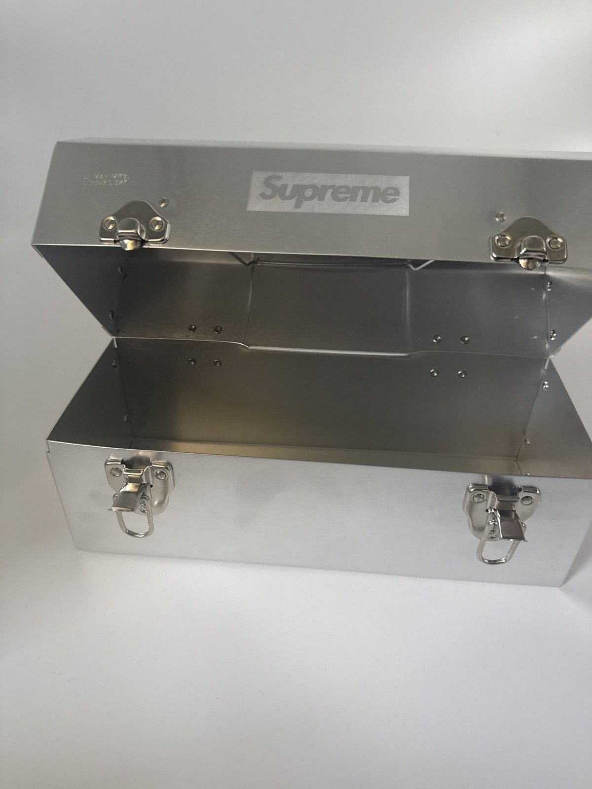 シュプリーム L.May MFG Inc. Miner S Lunchbox 【公式通販】