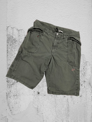 Nike × Vintage Vintage Nike style ripstop cargo shorts Size US 34 / EU 50 - 1 Thumbnail