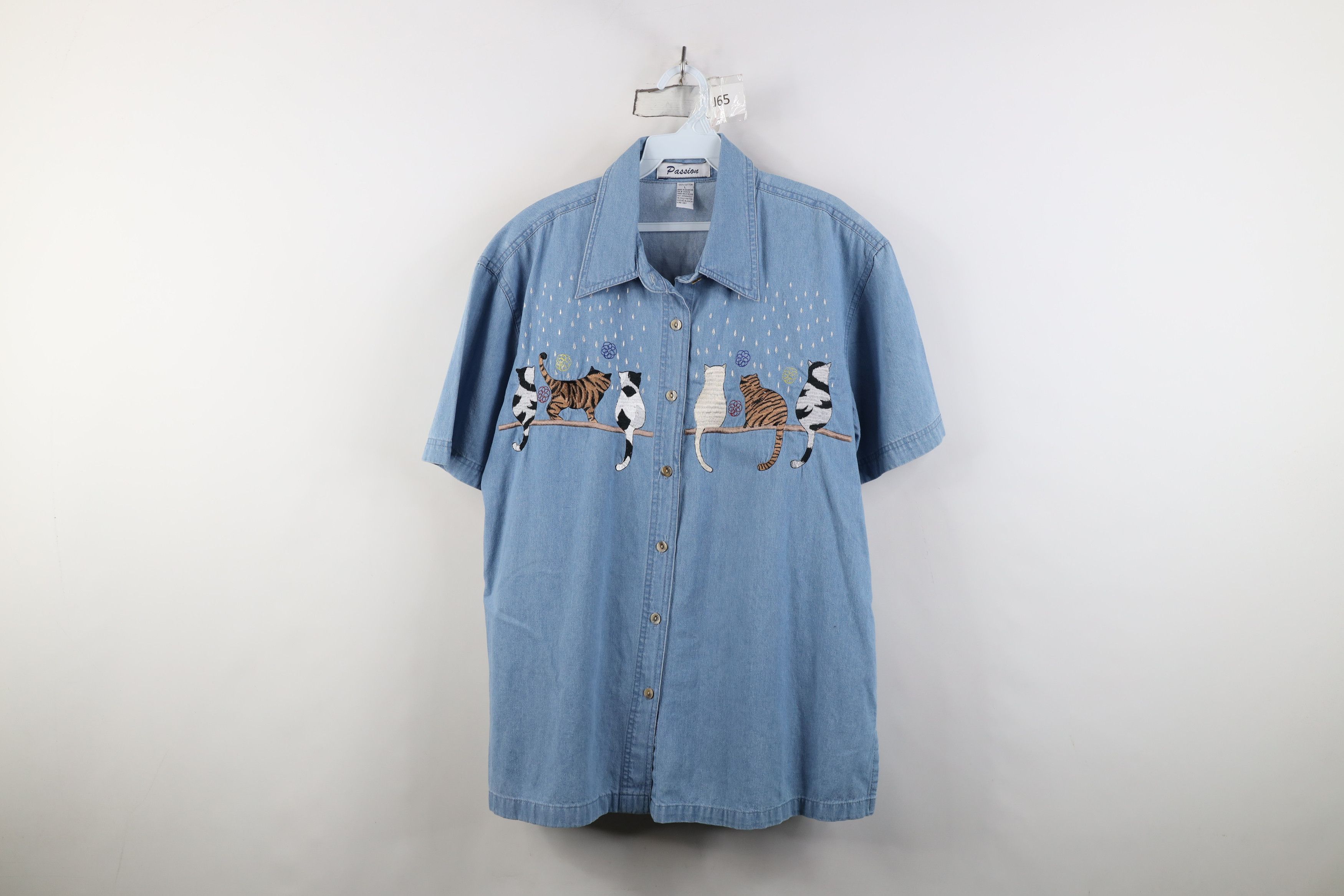 Vintage Vintage 90s Streetwear Short Sleeve Denim Button Shirt Size L / US 10 / IT 46 - 1 Thumbnail