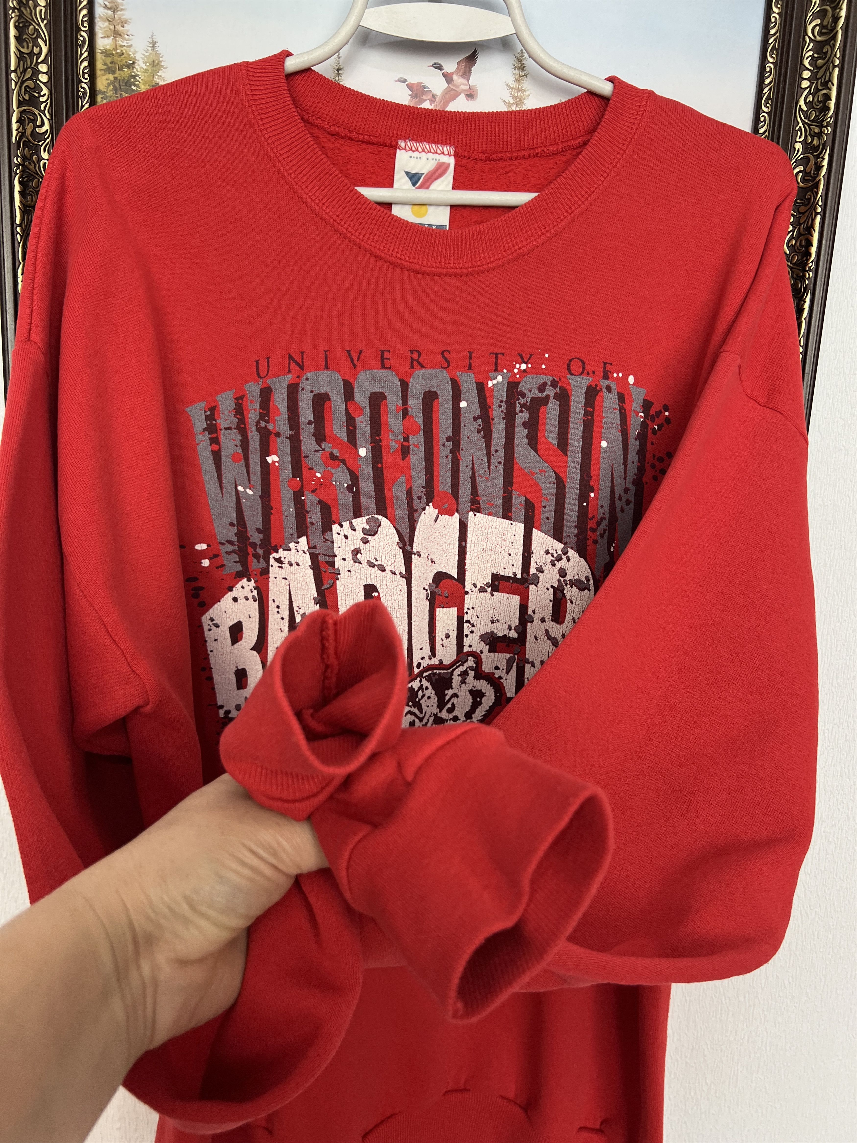 Vintage Vintage NCAA Wisconsin Badgers Big Logo Sweatshirt Crewneck Size US L / EU 52-54 / 3 - 5 Thumbnail