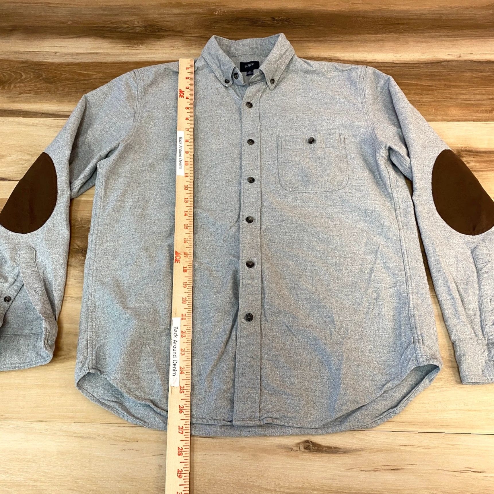 J.Crew J.Crew Shirt Mens M Flannel Button-Down Elbow Patches Gray 42 Chest Preppy Classic Workwear Casual Business Modern Colture? Size US M / EU 48-50 / 2 - 5 Thumbnail
