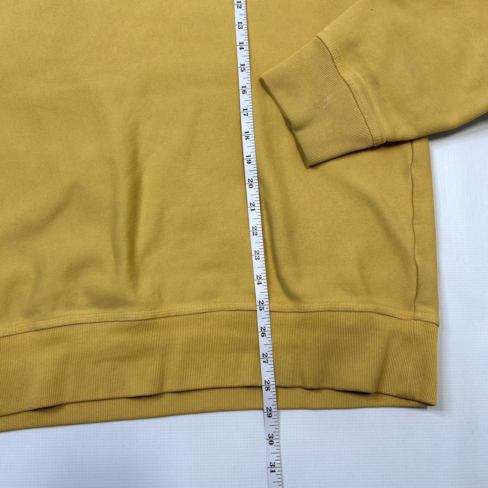 Vintage VINTAGE Stussy Sweatshirt Crew Neck Mens XL Yellow Size US XL / EU 56 / 4 - 7 Thumbnail