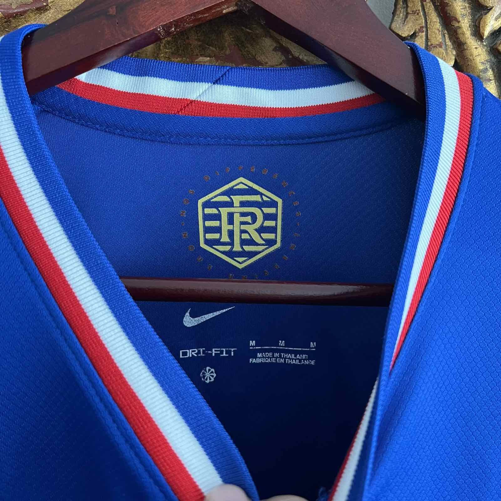 Other Nike France Mbappe 2024/25 Away Soccer Jersey Size US L / EU 52-54 / 3 - 5 Thumbnail
