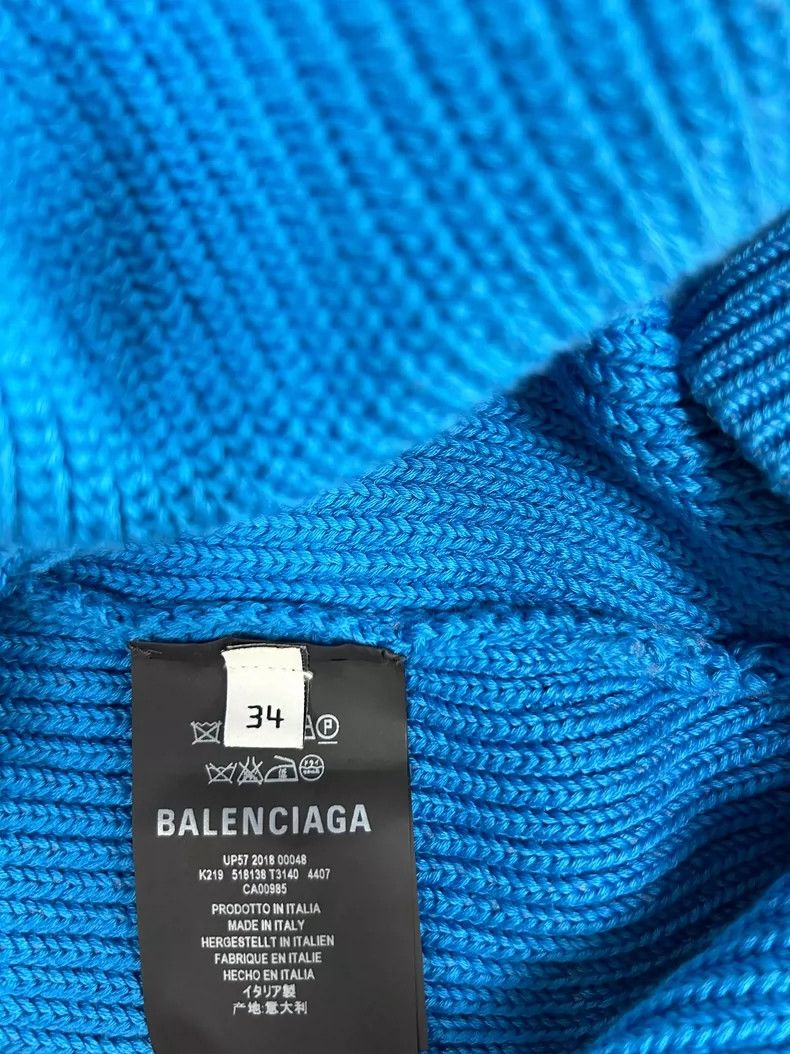 Other Balenciaga Blue V-neck loose-fitting sweater Size XS / US 0-2 / IT 36-38 - 4 Thumbnail