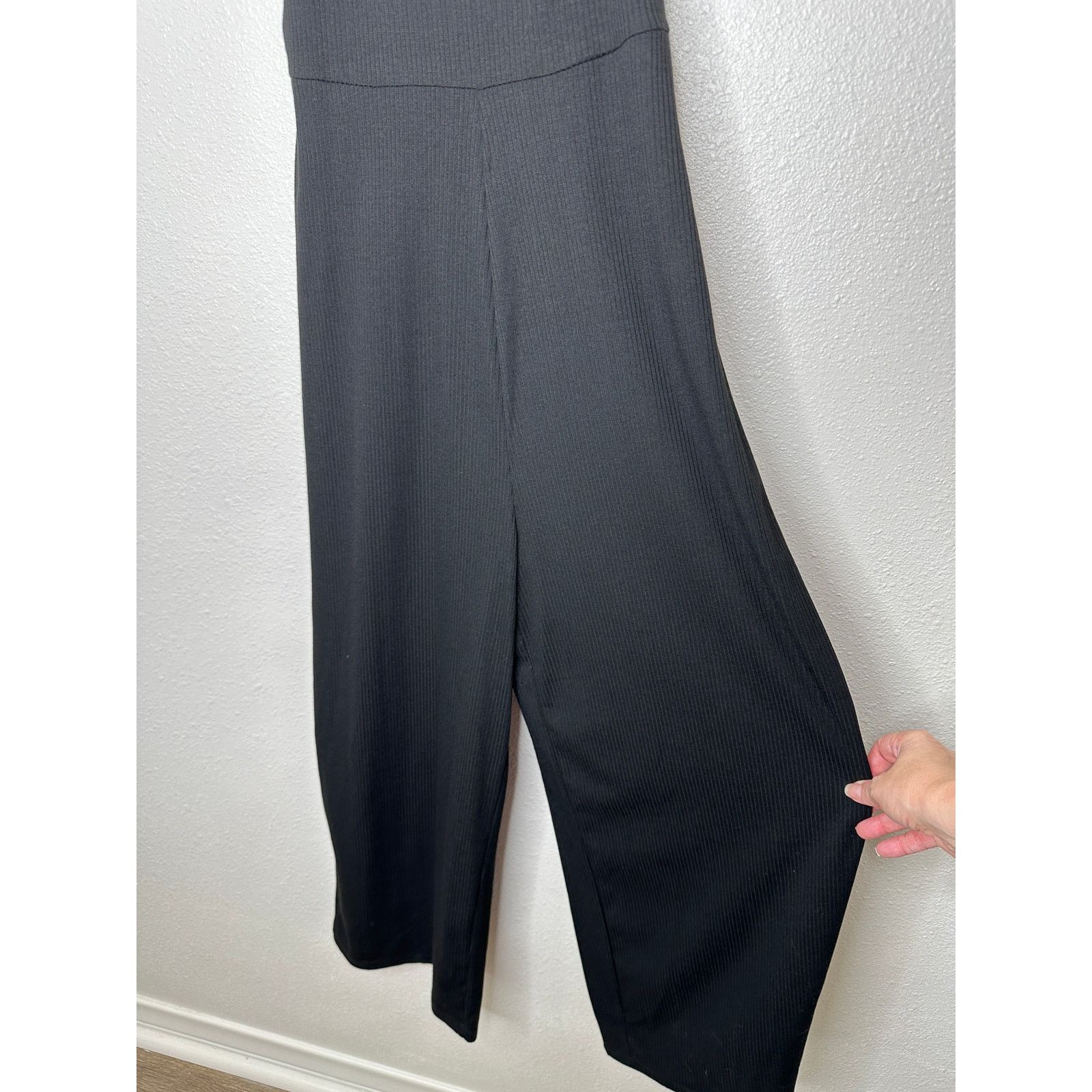 Cotton On NWT Cotton On The Valerie Strappy Black Wide Leg Jumpsuit S Size 27" / US 4 / IT 40 - 2 Thumbnail