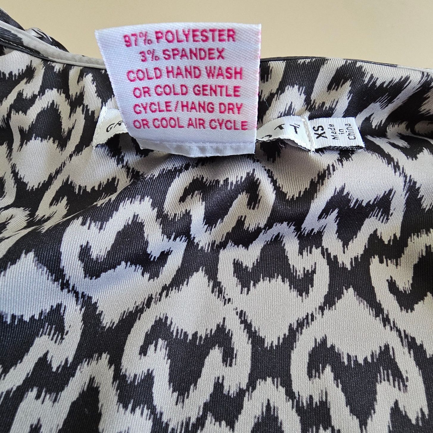 Gretchen Scott GRETCHEN SCOTT Ruffle Neck Casual Shift Arabesque Dress XS Size XS / US 0-2 / IT 36-38 - 9 Thumbnail